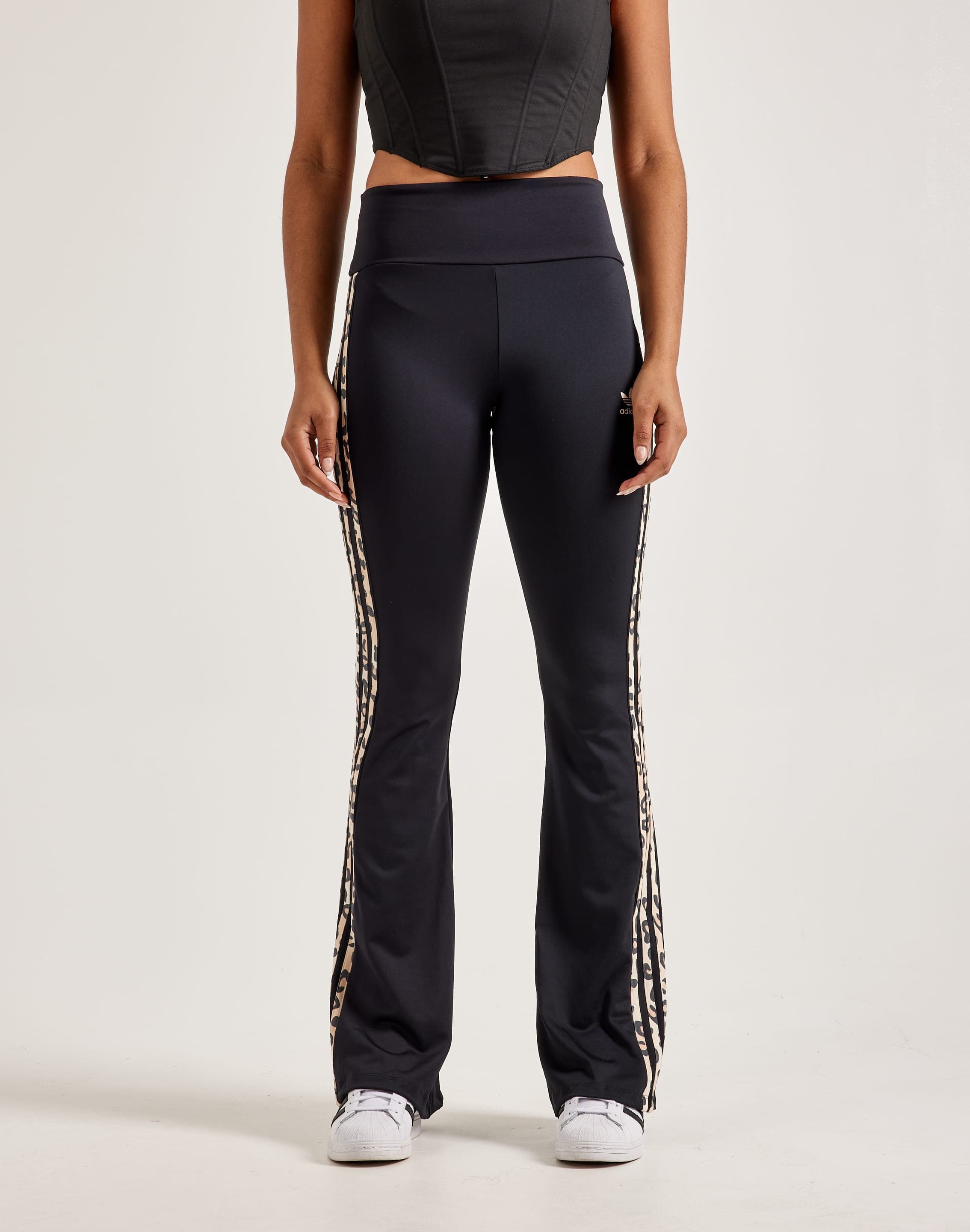 Adidas Leopard Luxe 3-Stripes Flared Leggings – DTLR