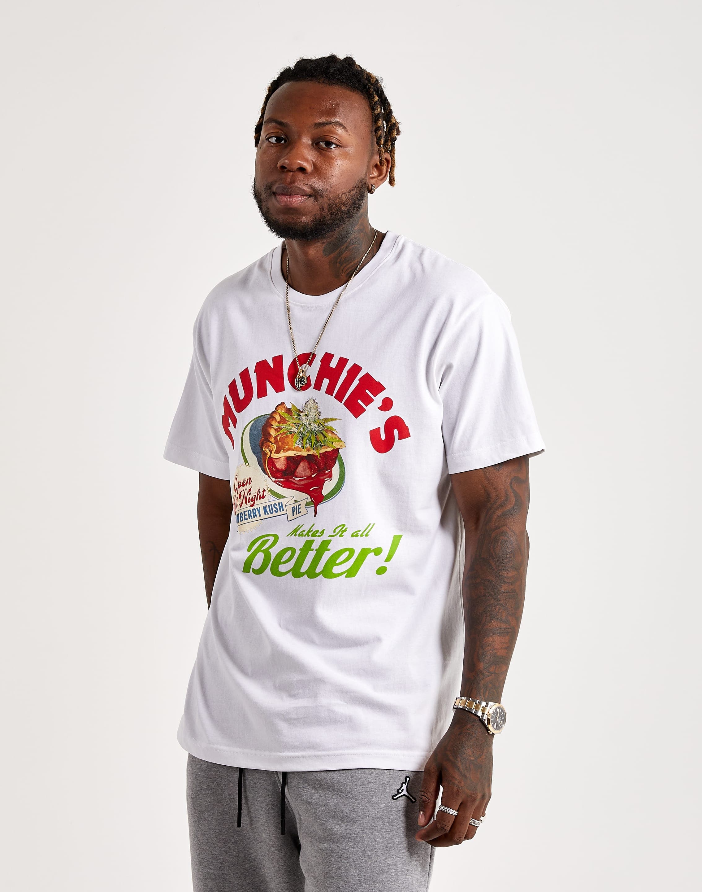 Photo of Bldg 4 Munchie's Tee