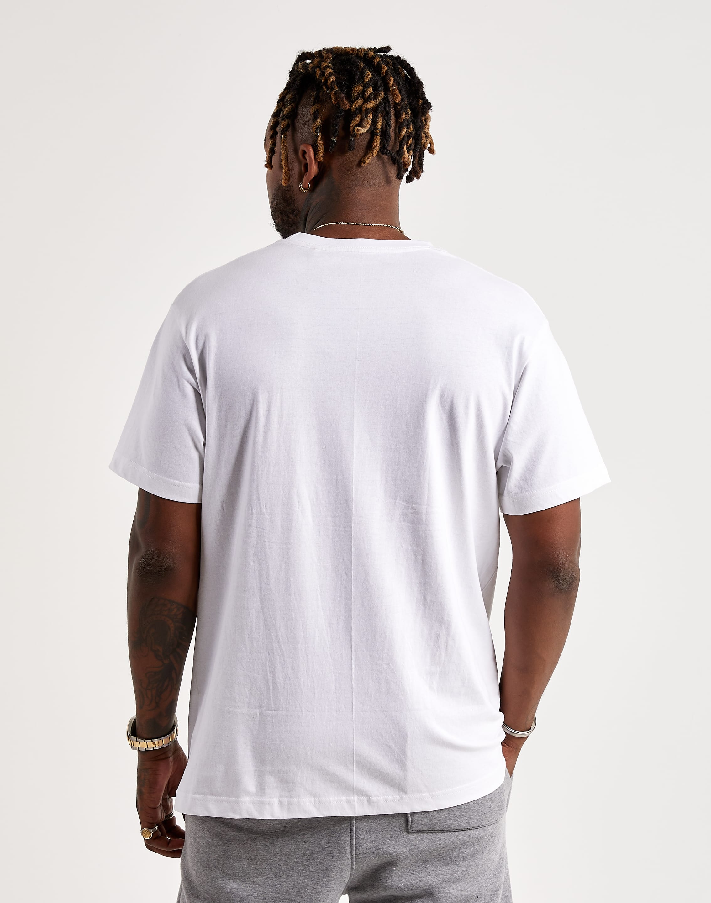 Photo of Bldg 4 Munchie's Tee