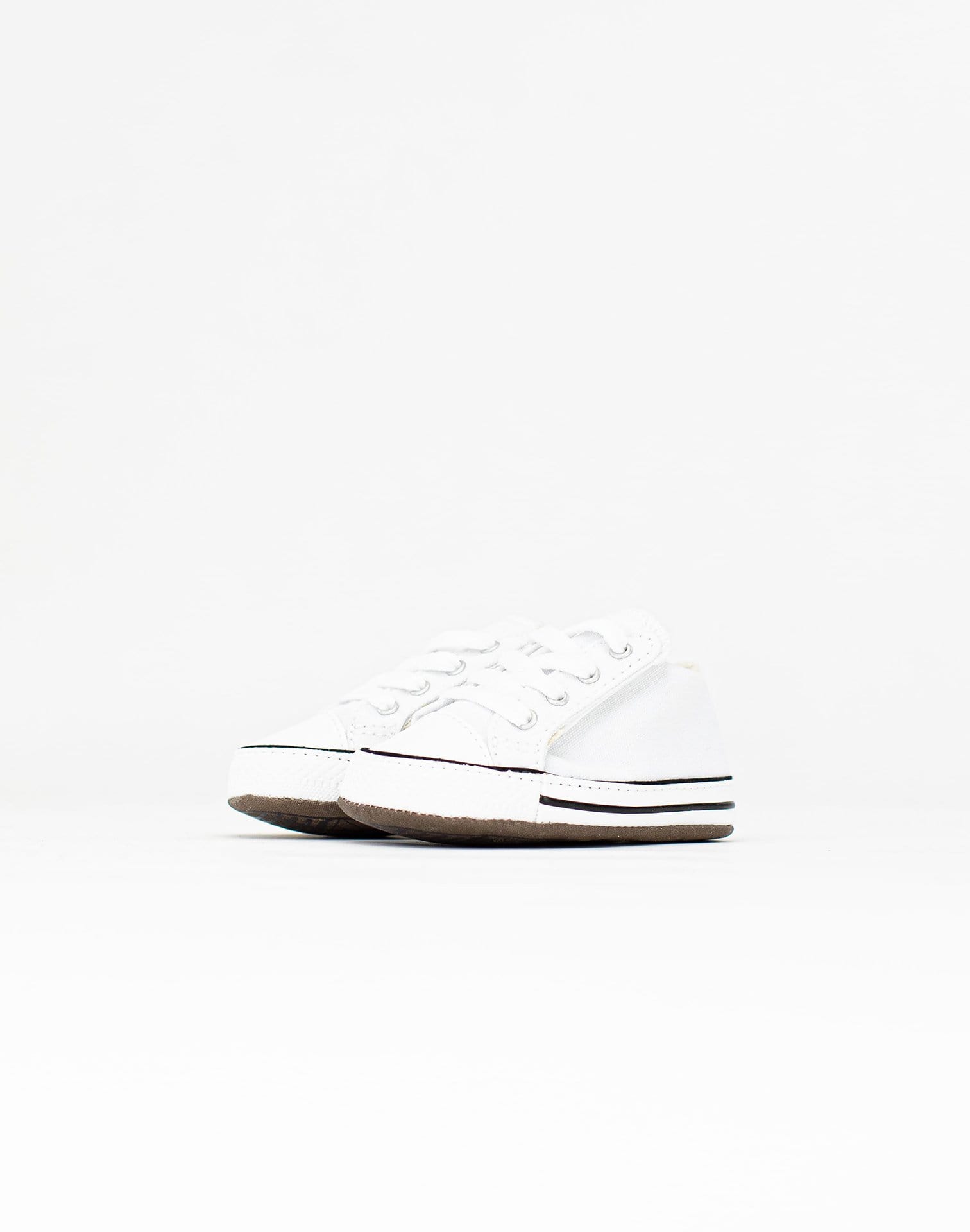 Photo of Converse Chuck Taylor All-Star Low Crib