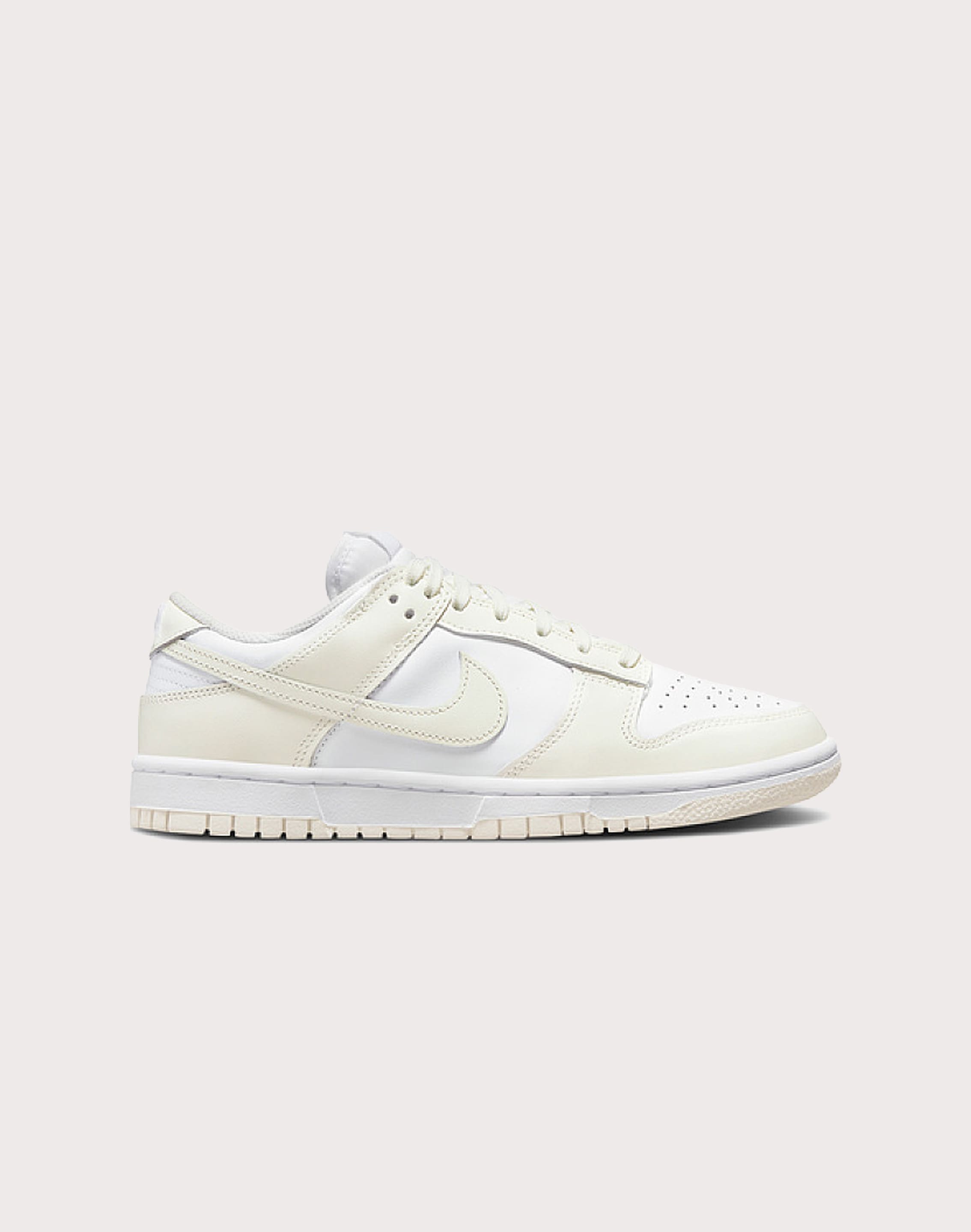 Nike Dunk Low â DTLR