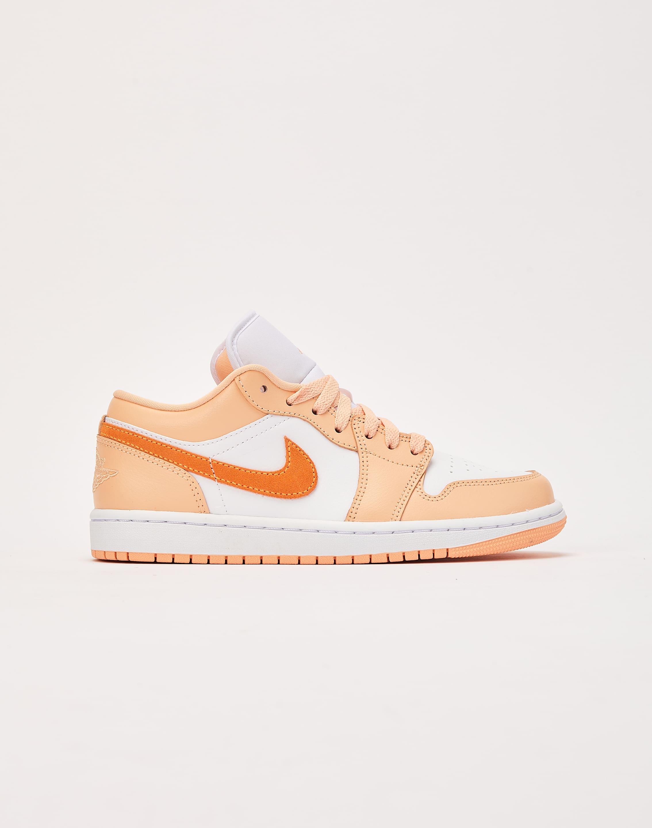 Jordan Air Jordan Low – DTLR