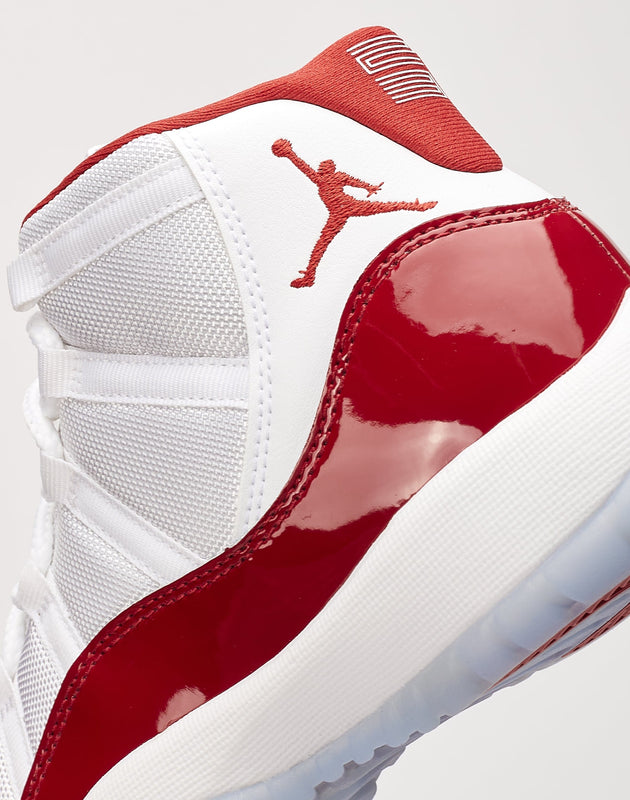 jordan 11 retro varsity red