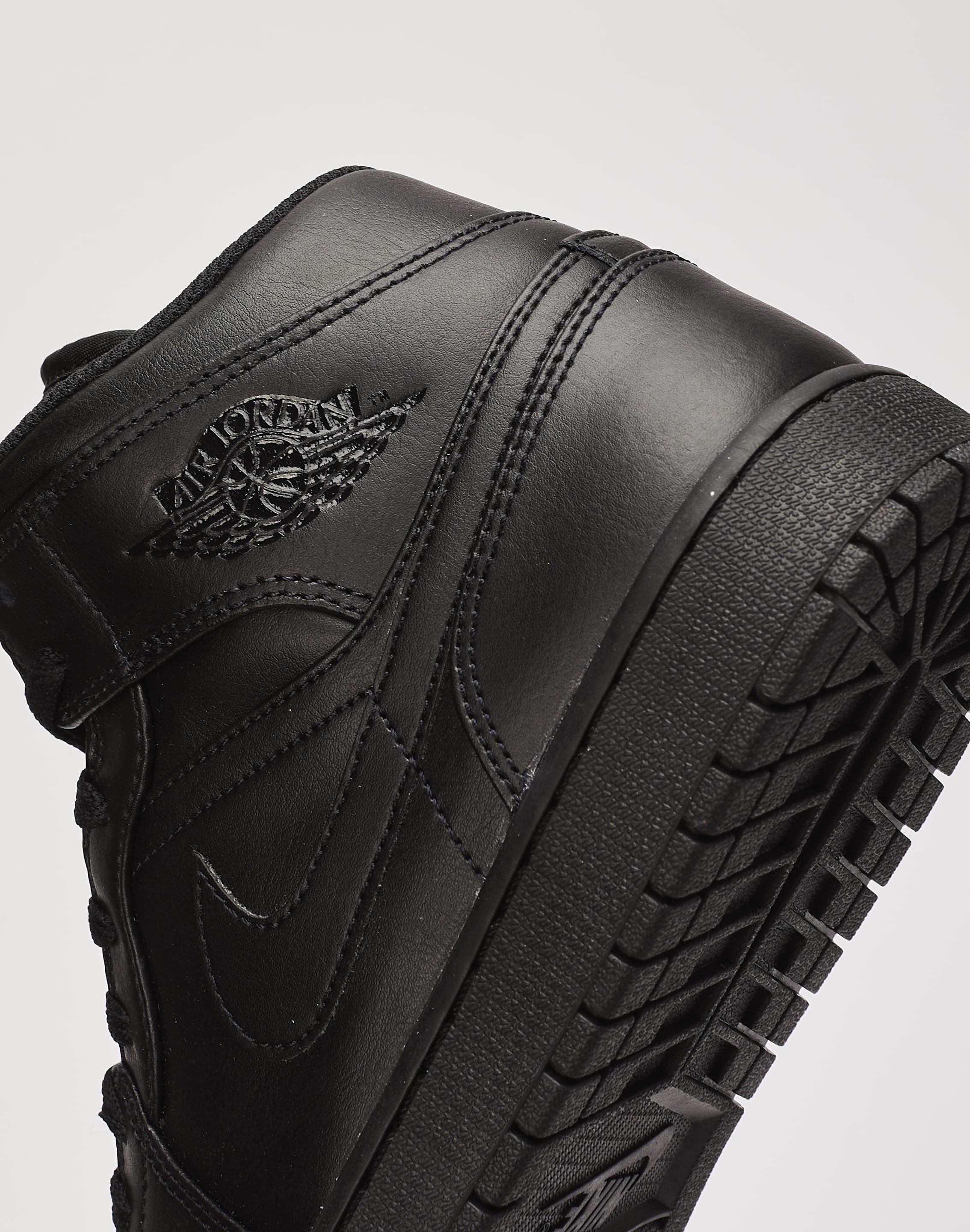 Jordan Air Jordan Mid – DTLR - Main Image