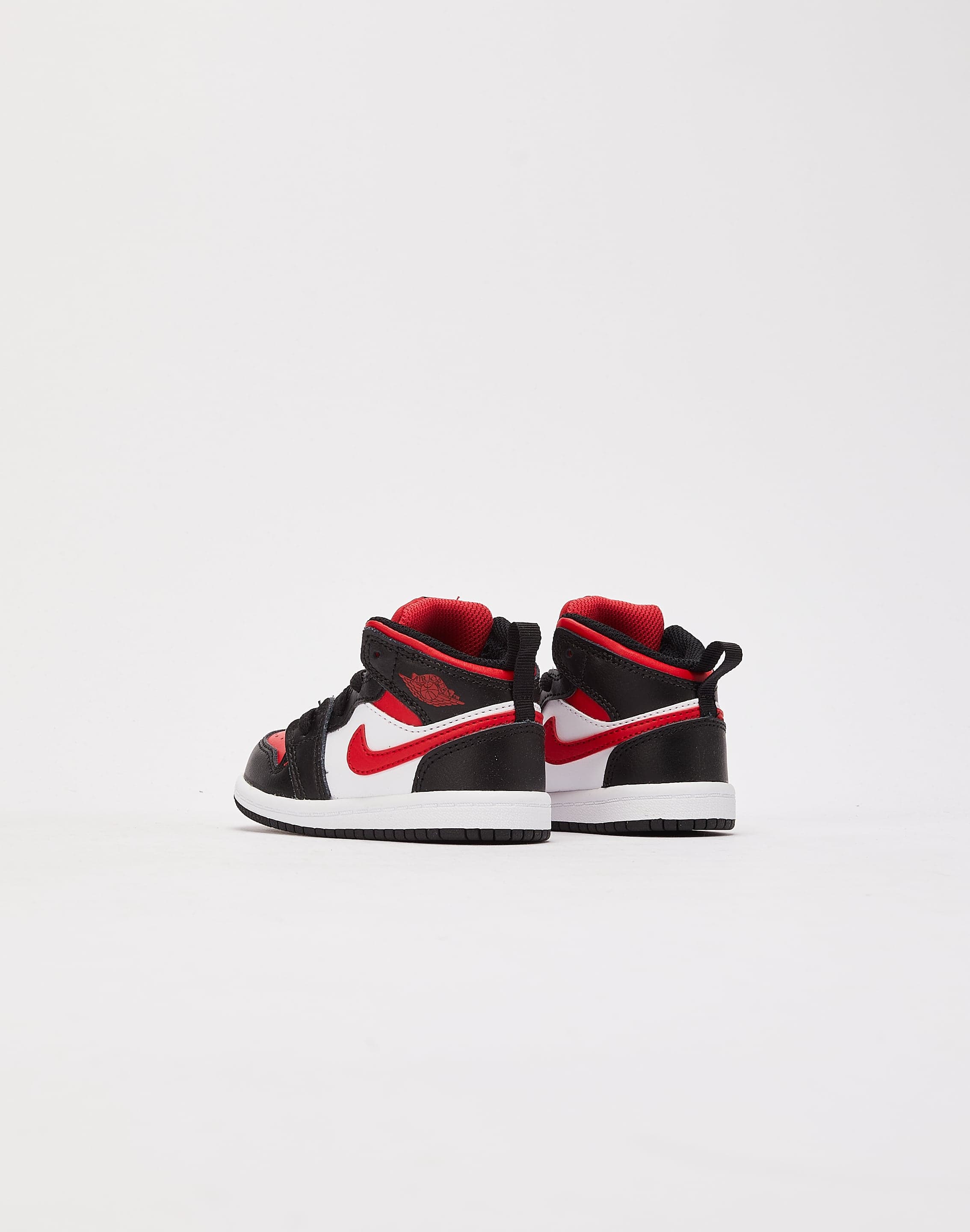 Photo of Jordan Air Jordan 1 Mid Toddler