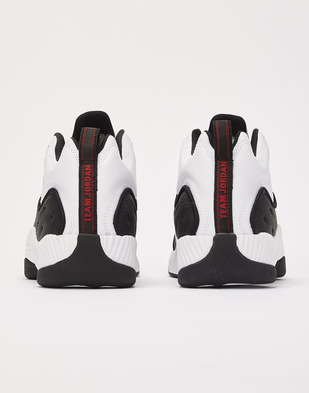 jordan jumpman team 2 white