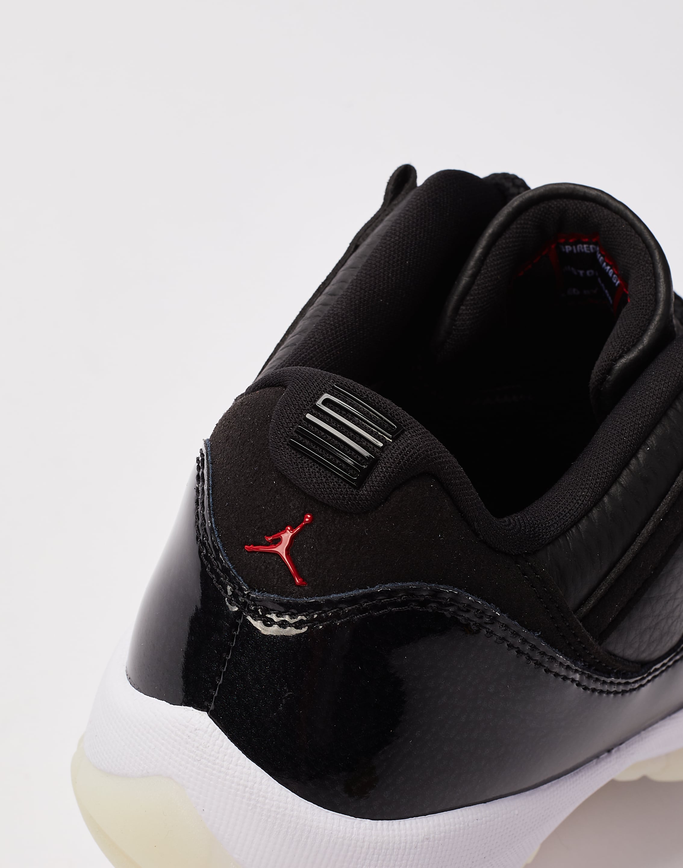 Jordan Air Jordan 11 Retro Low 72-10 Grade School Lifestyle Shoes