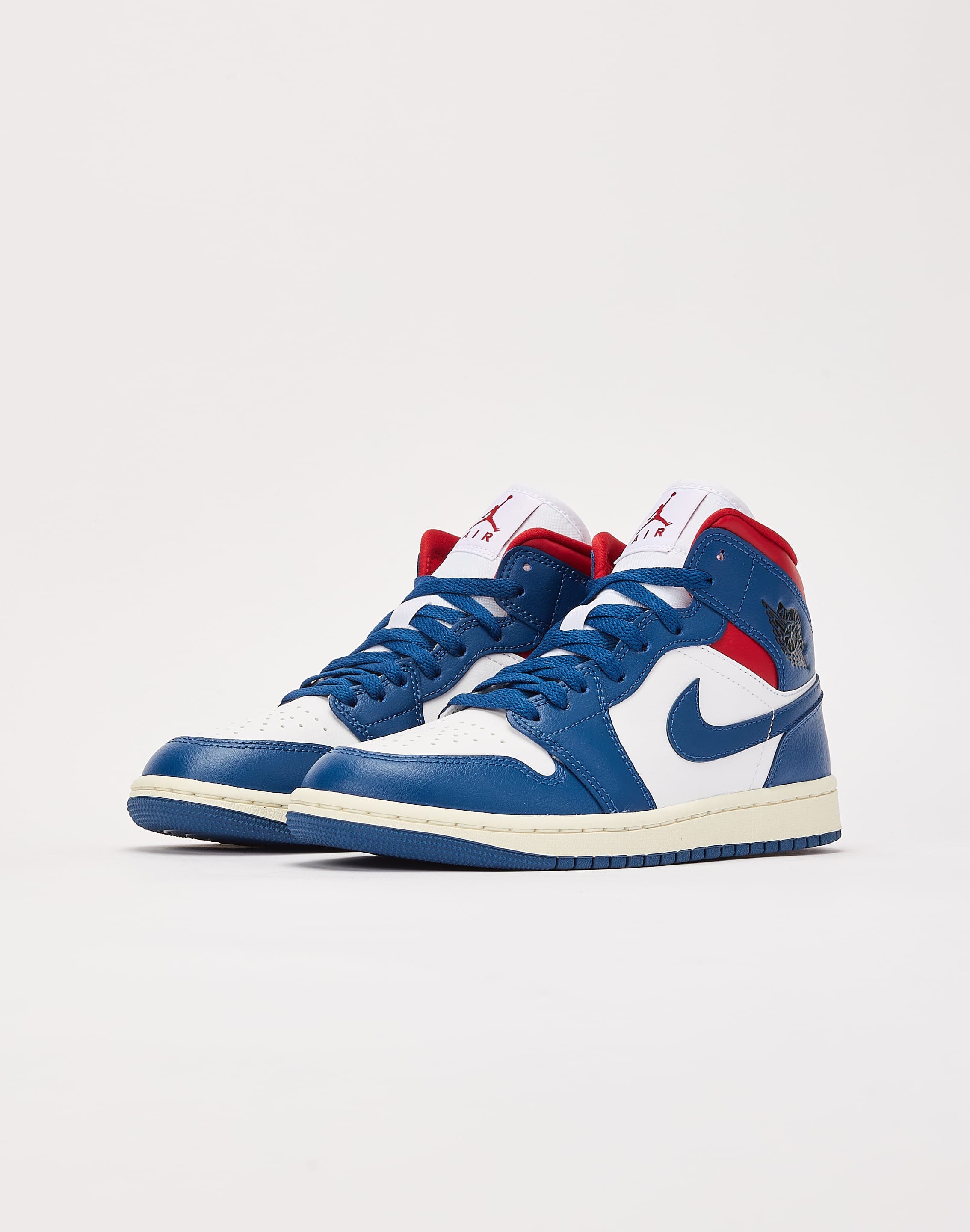 Jordan Air Jordan 1 Mid â DTLR