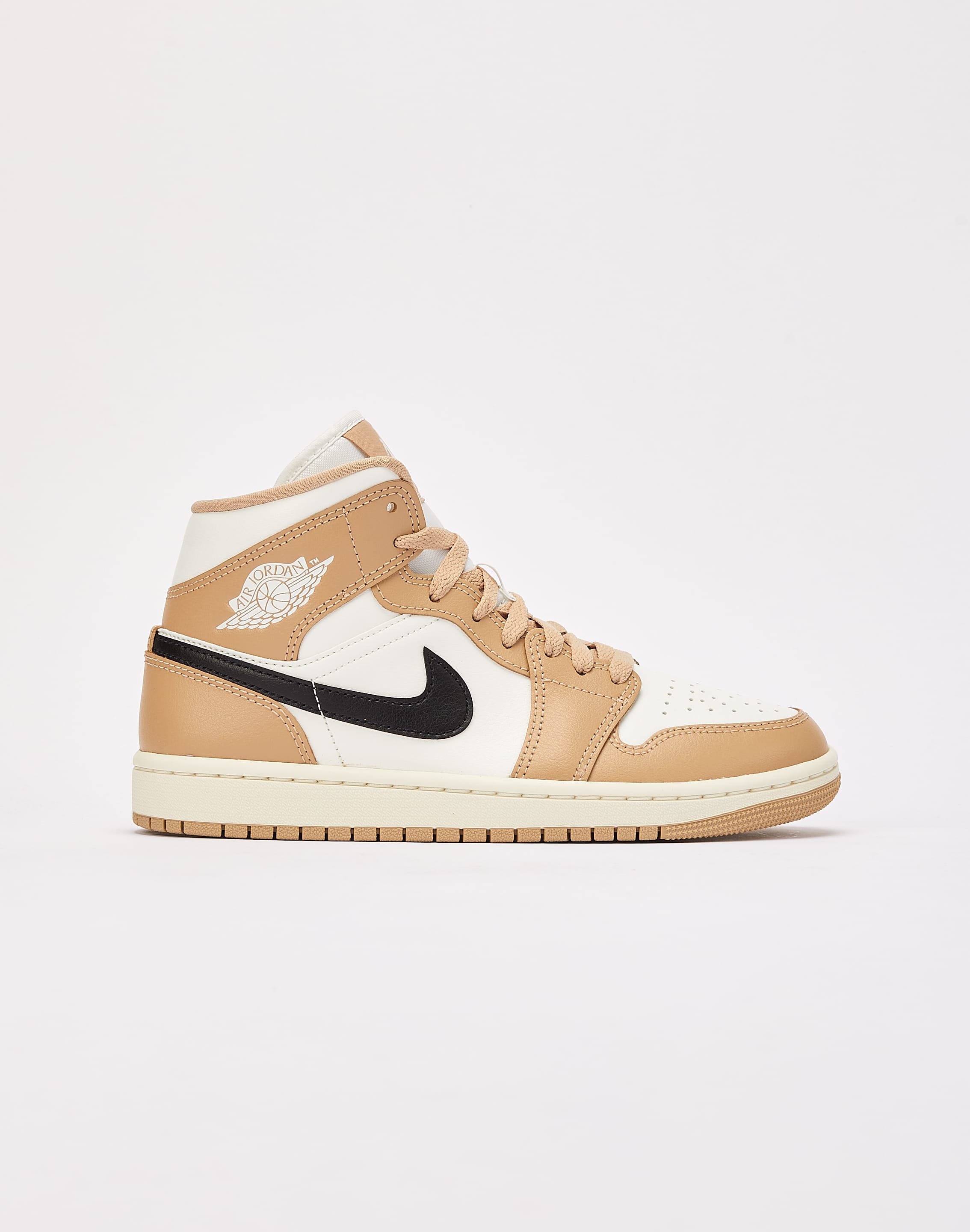 Jordan Mid Courir Air Jordan Femme Jordan Air Jordan Mid – DTLR