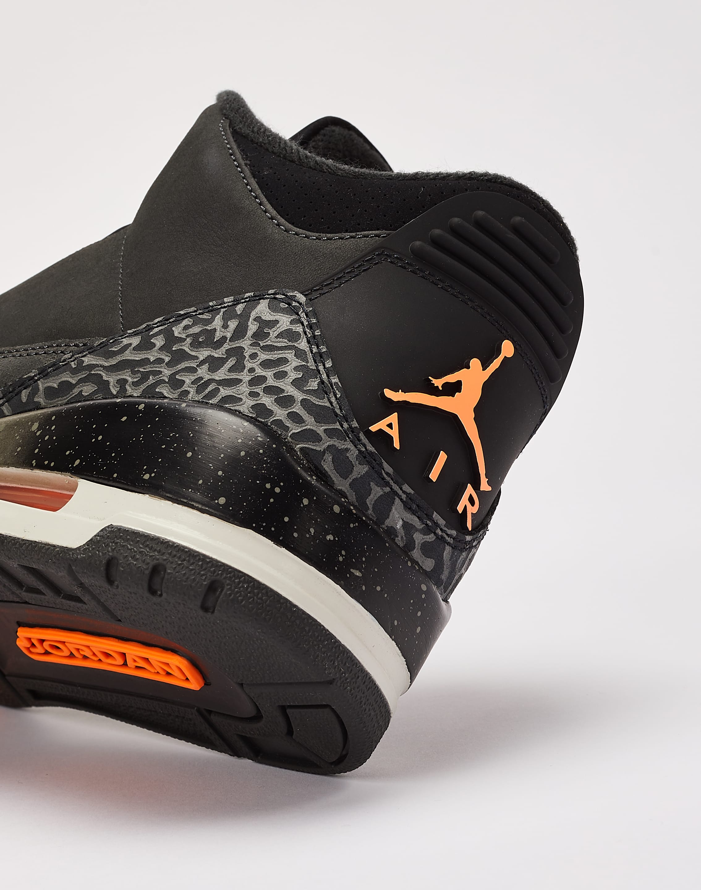 Jordan Air Jordan 3 Retro 'Fear' â DTLR