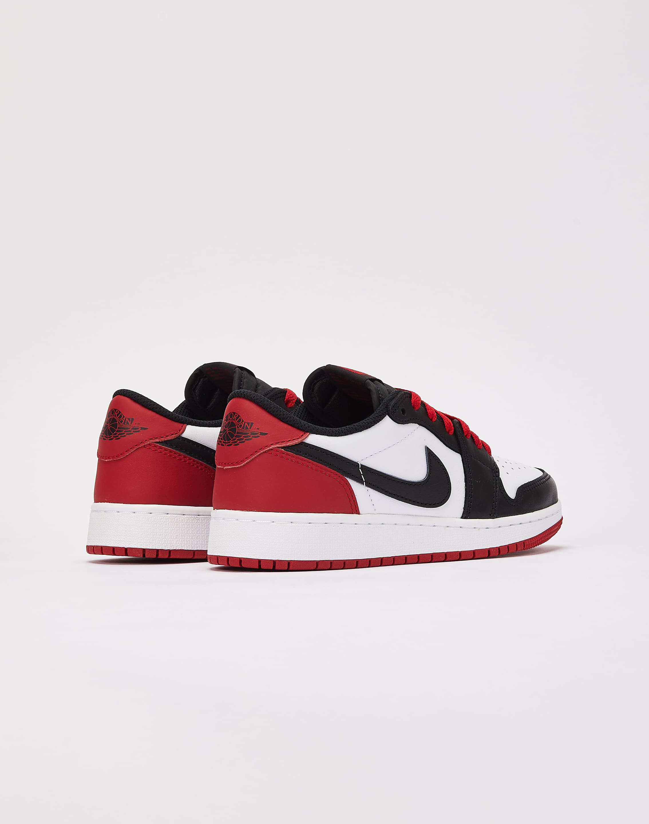 Jordan 1 red and black grade school Clearance
