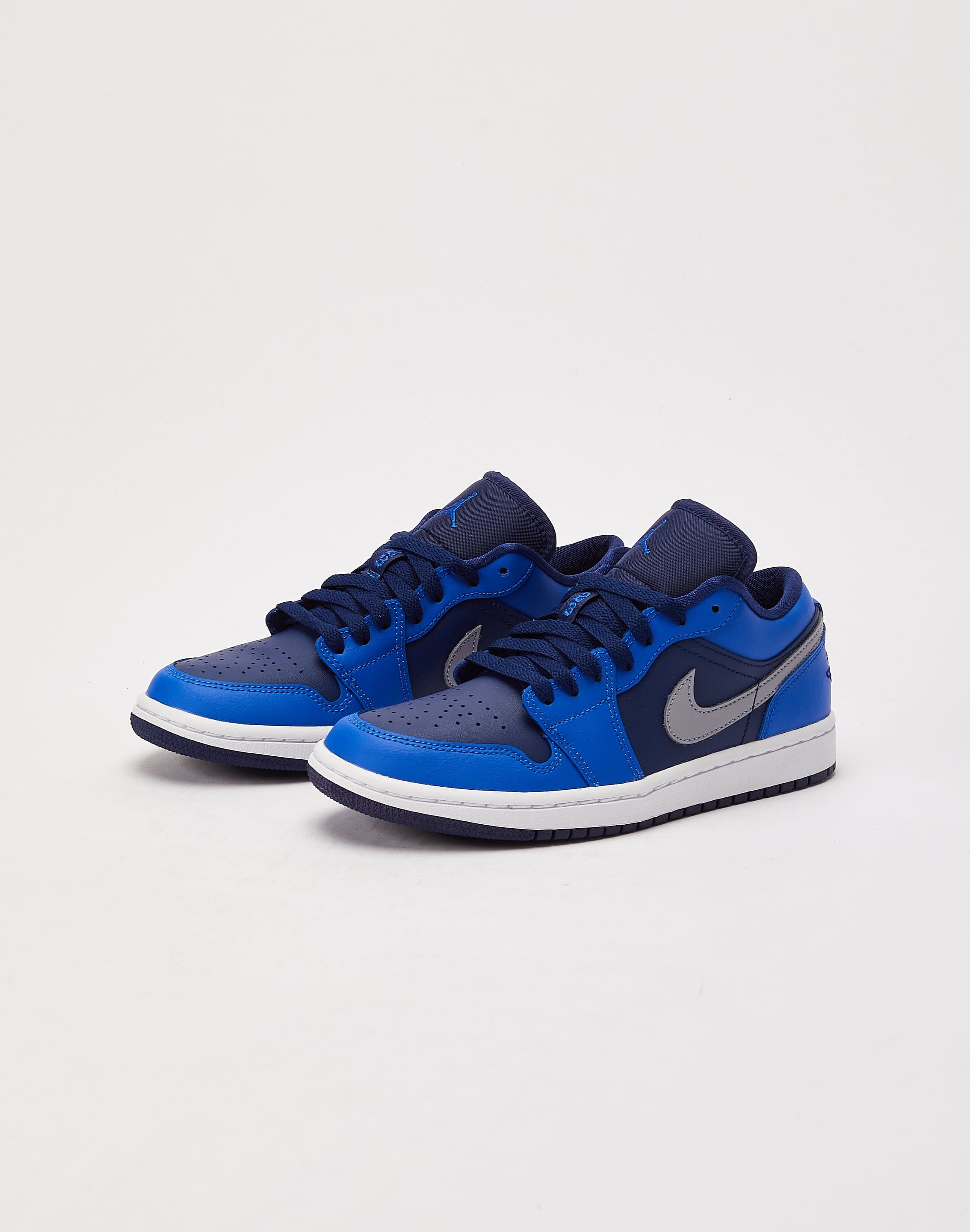 Photo of Nike Air Jordan 1 Low