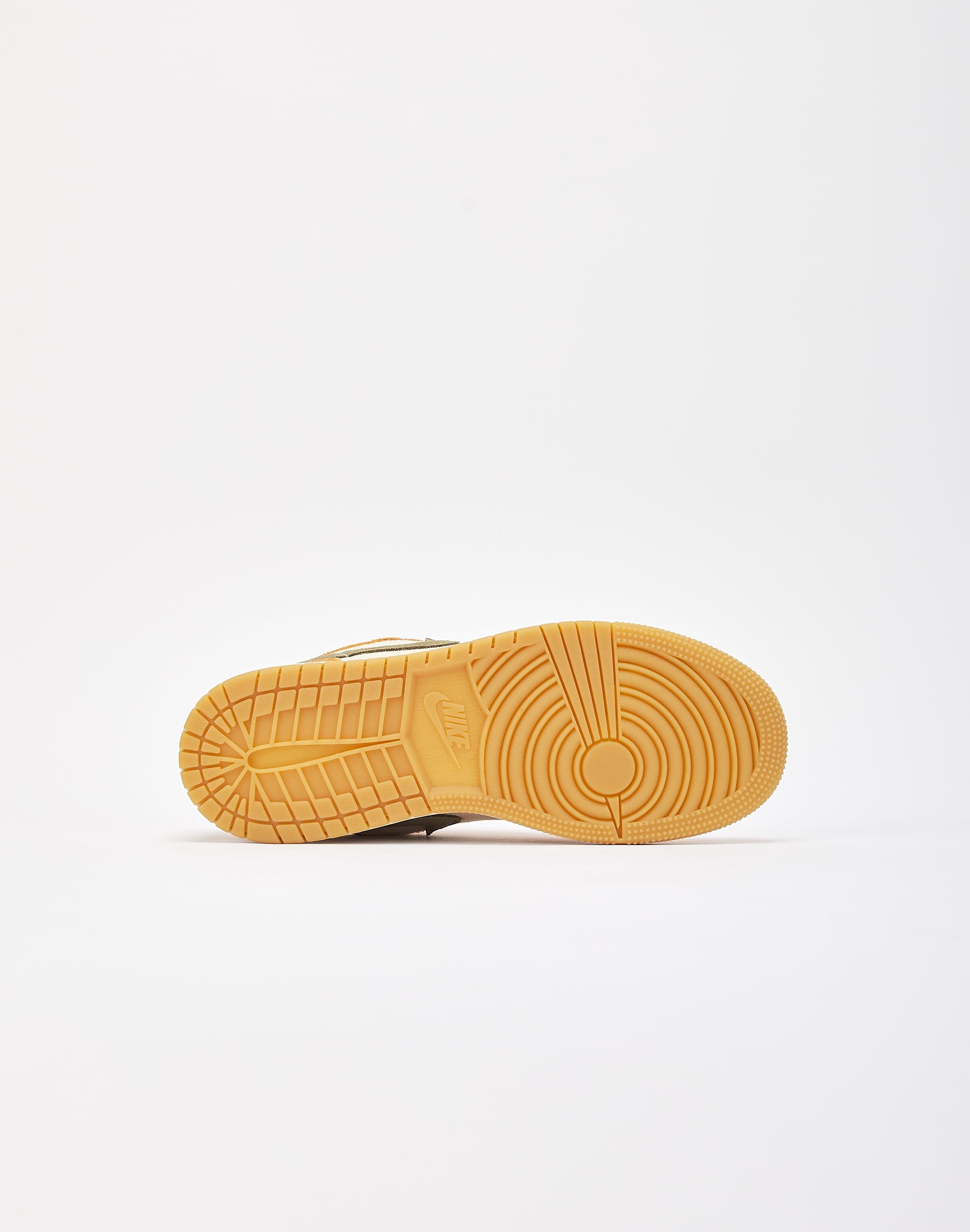 Photo of Jordan Air Jordan 1 Low Grade-School