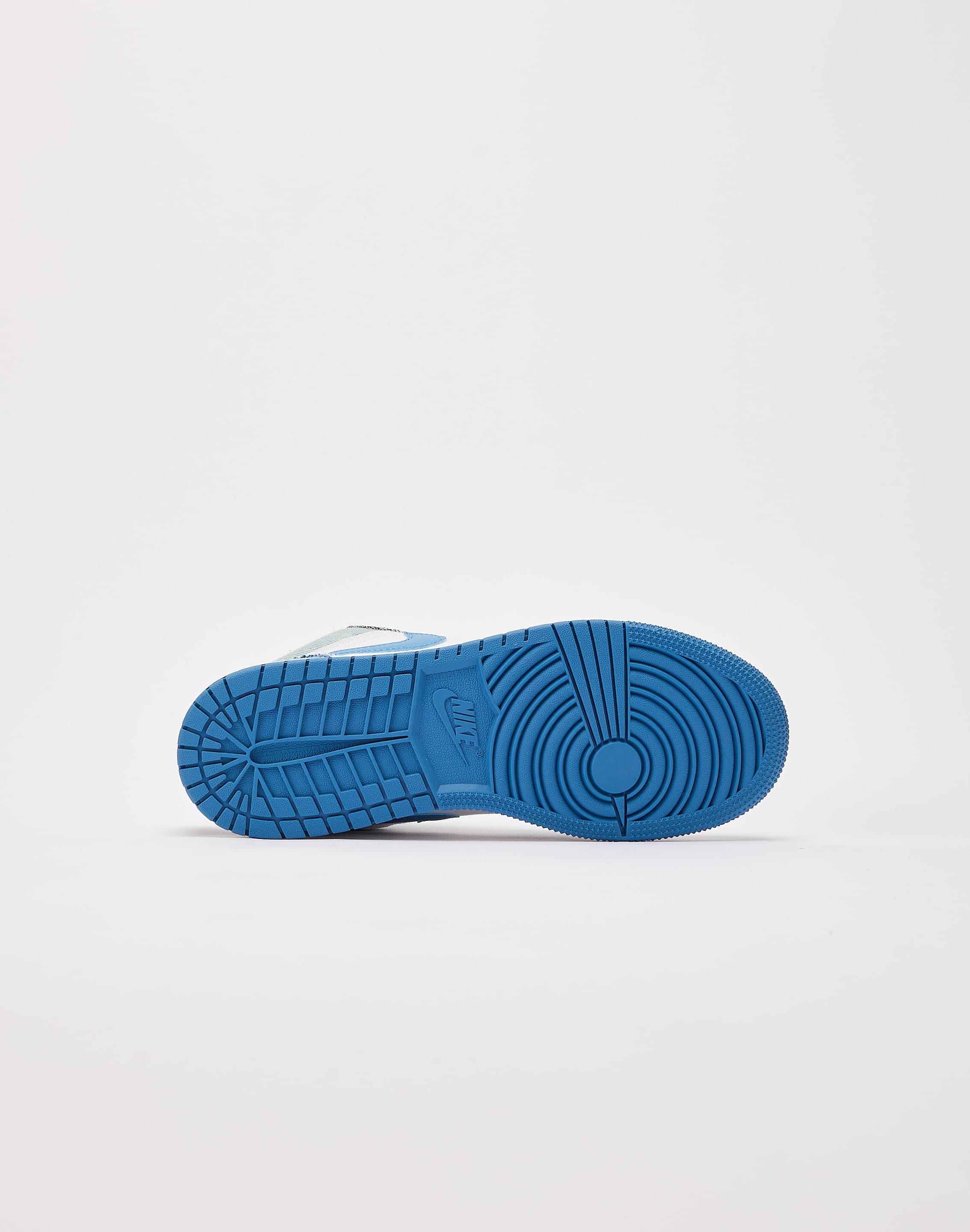 Photo of Jordan AIR JORDAN 1 LOW GRADE-SCHOOL