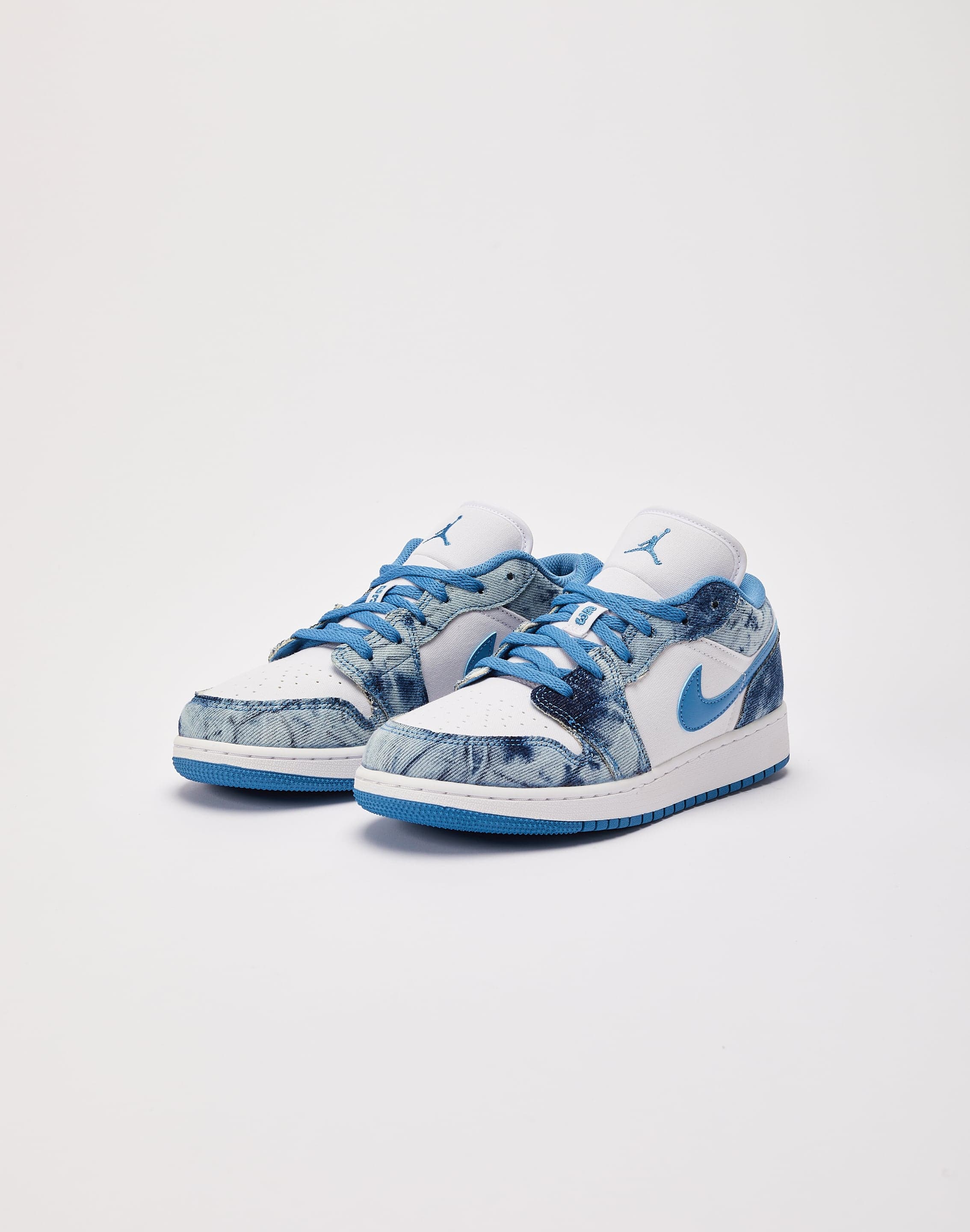 Photo of Jordan AIR JORDAN 1 LOW GRADE-SCHOOL