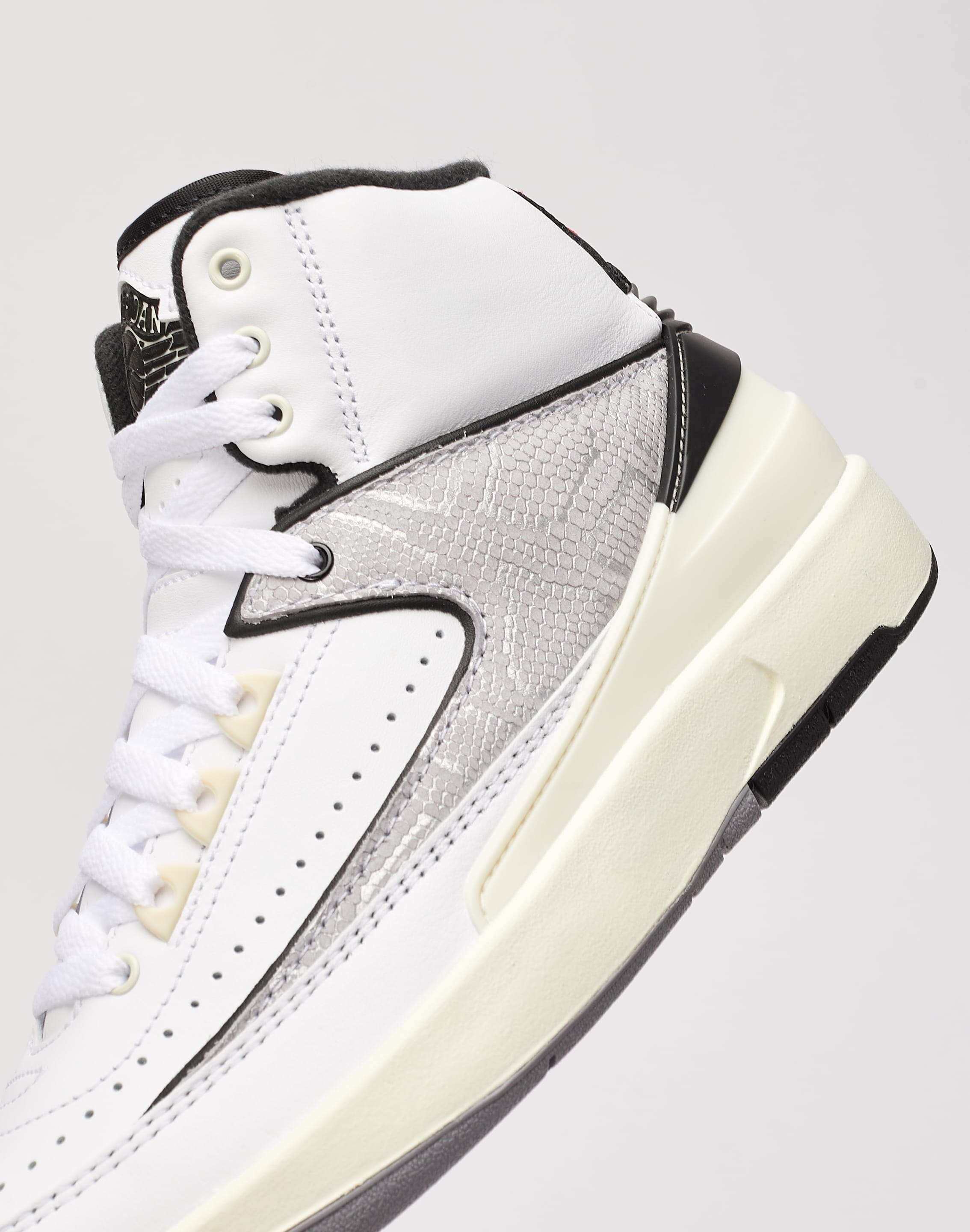 Jordan Air Jordan 2 Retro 'Python' Grade-School – DTLR