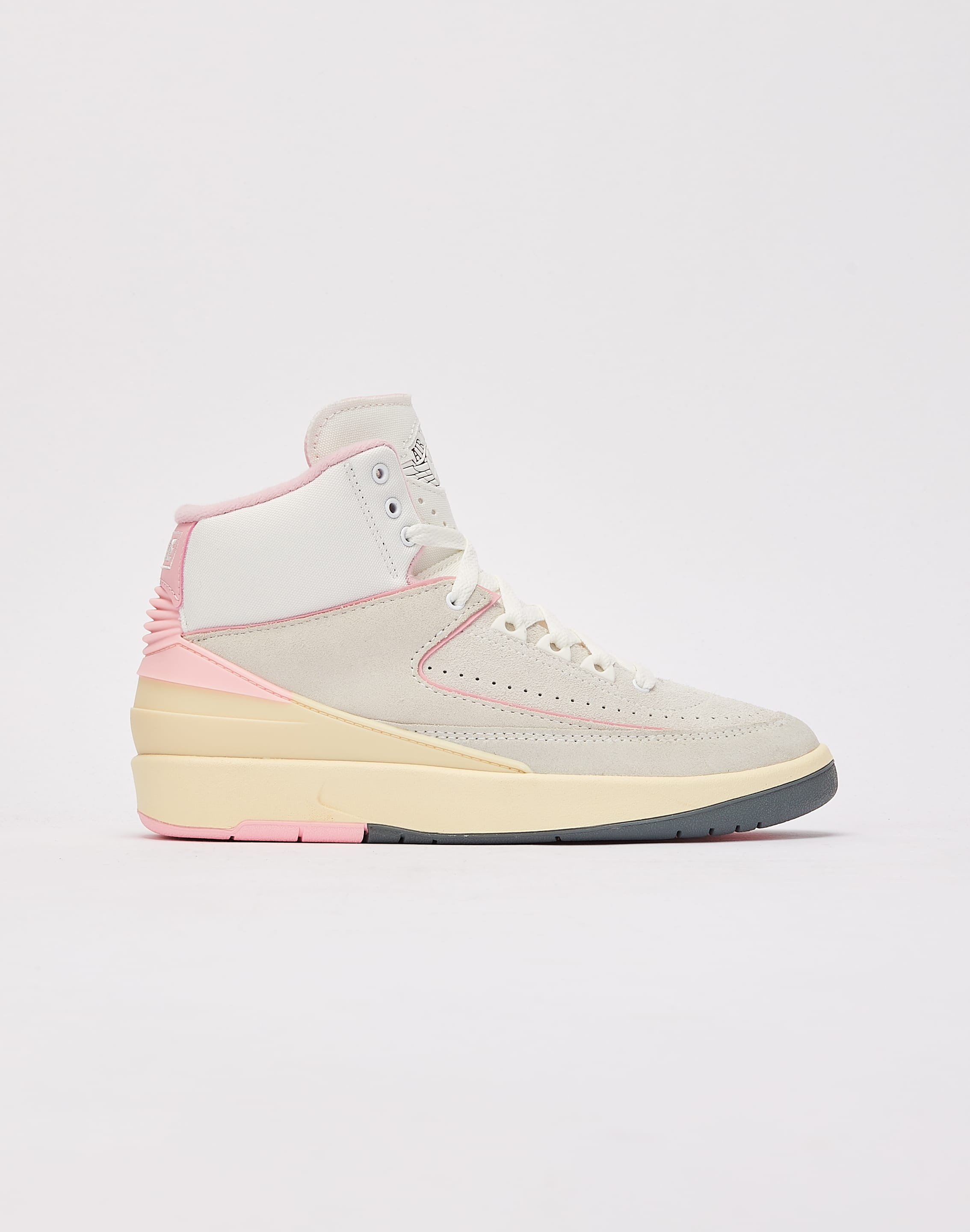 Jordan Women's Air Jordan 2 Retro 'Soft Pink' â DTLR