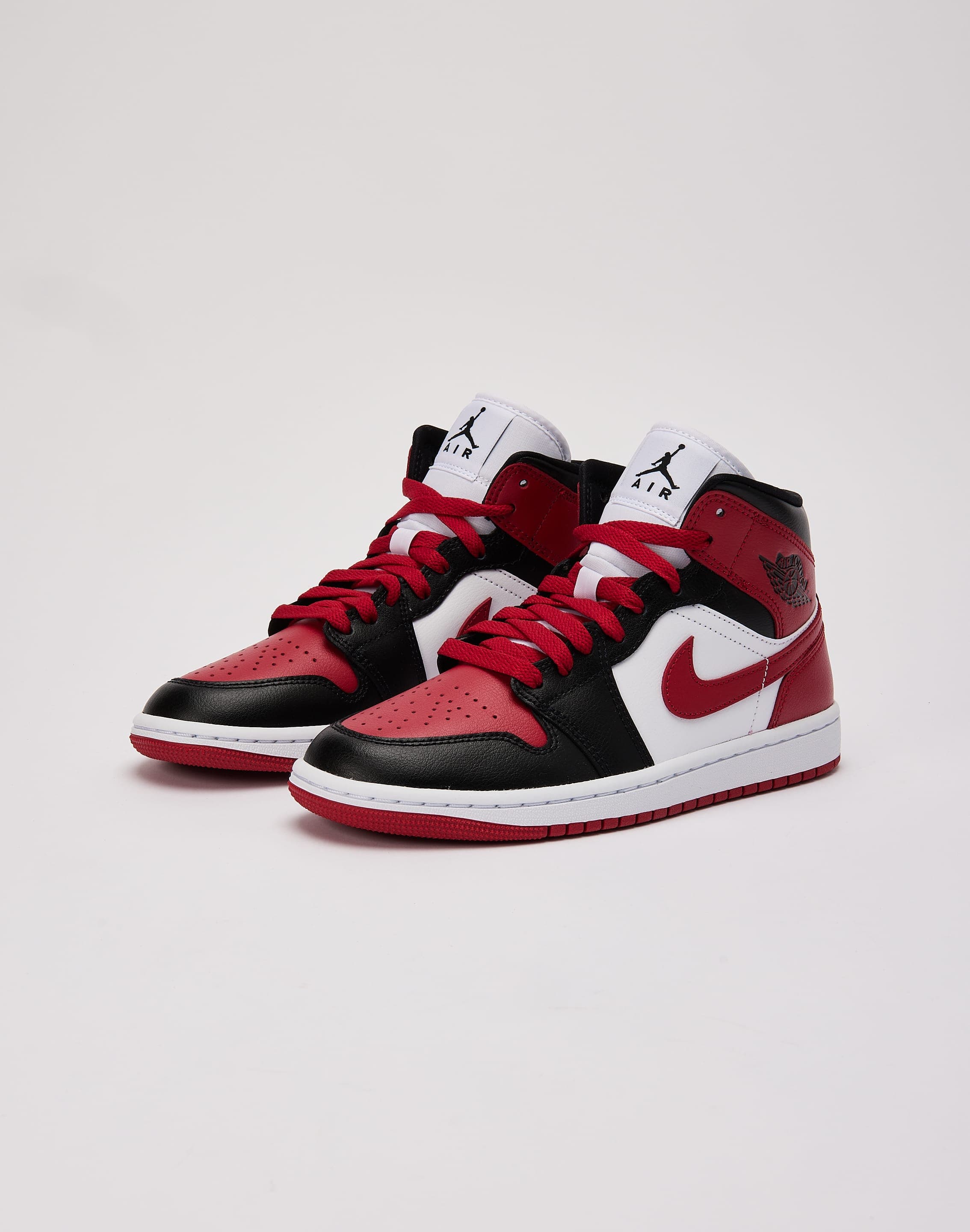 Jordan Air Jordan Mid 'Bred Toe' – DTLR - Main Image
