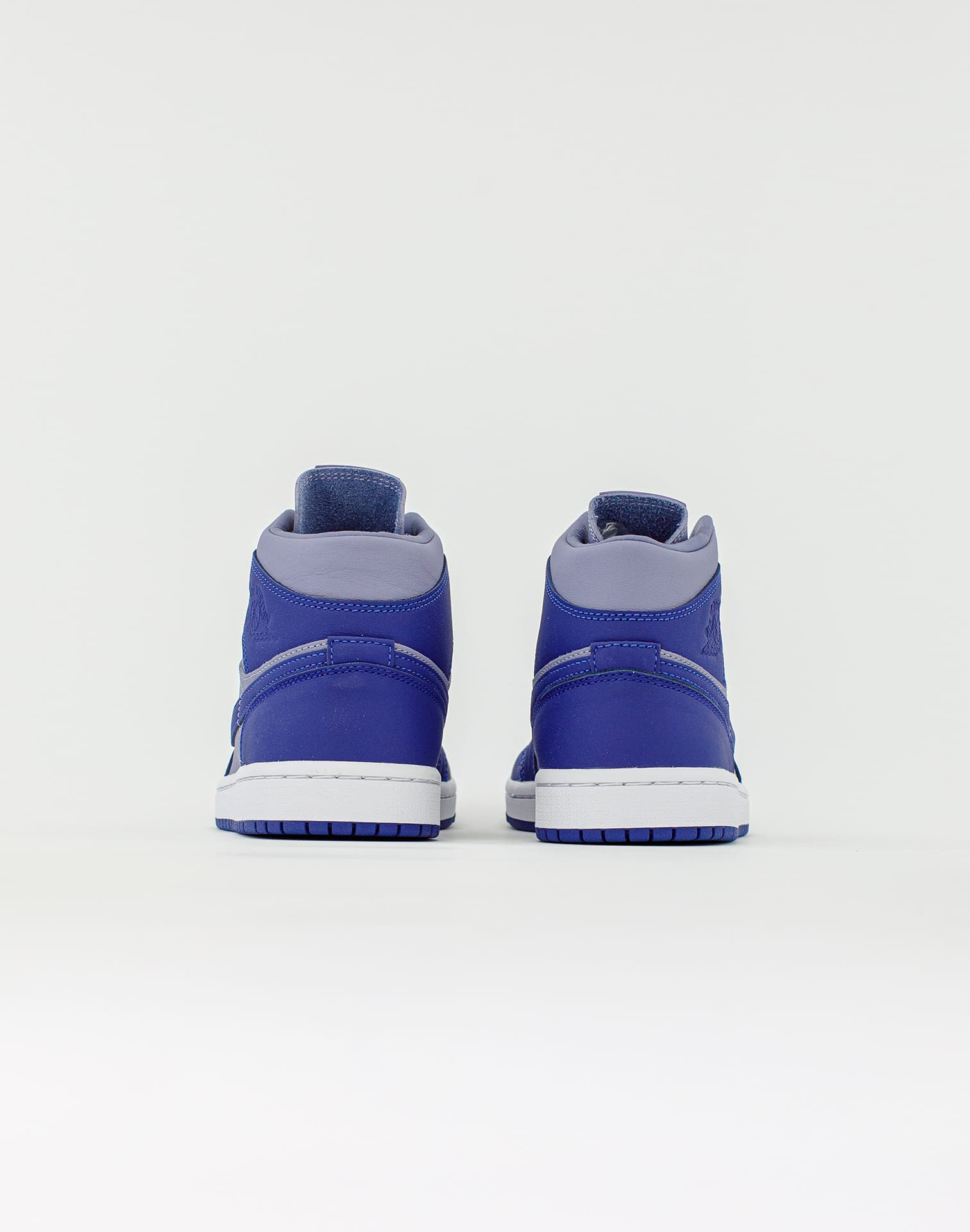 Photo of Jordan Wmns Air Jordan 1 Mid Se