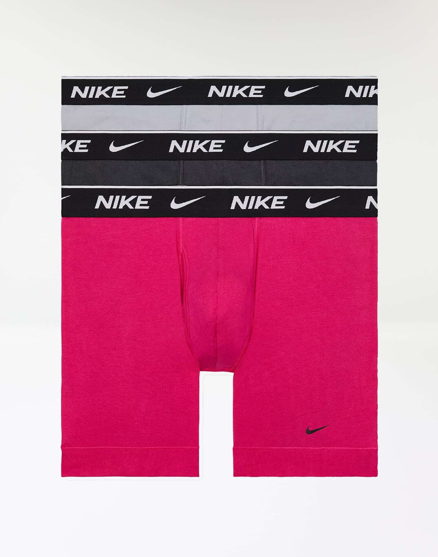Photo of Nike Everyday Cotton 3-Pack Boxer Briefs
