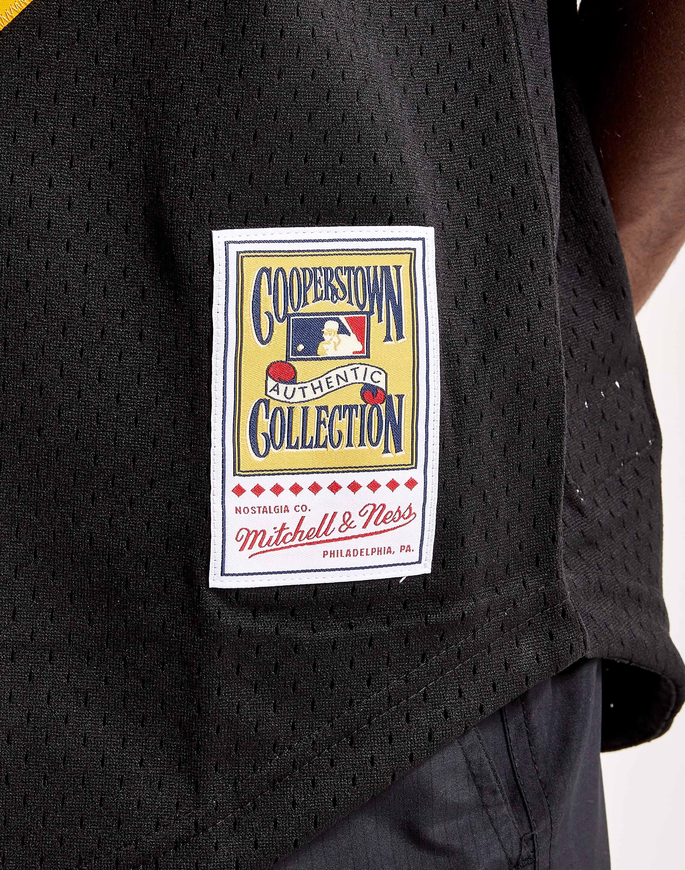 Willie Stargell Pittsburgh Pirates Mitchell & Ness Youth Cooperstown  Collection Mesh Batting Practice Jersey - Black