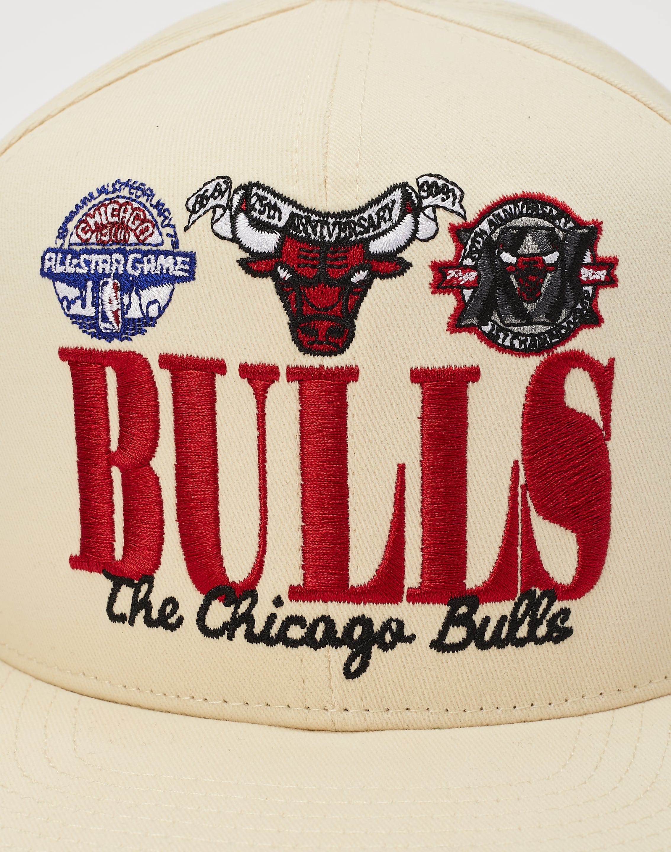 Men's Mitchell & Ness Cream Chicago Bulls First of Many Snapback Hat