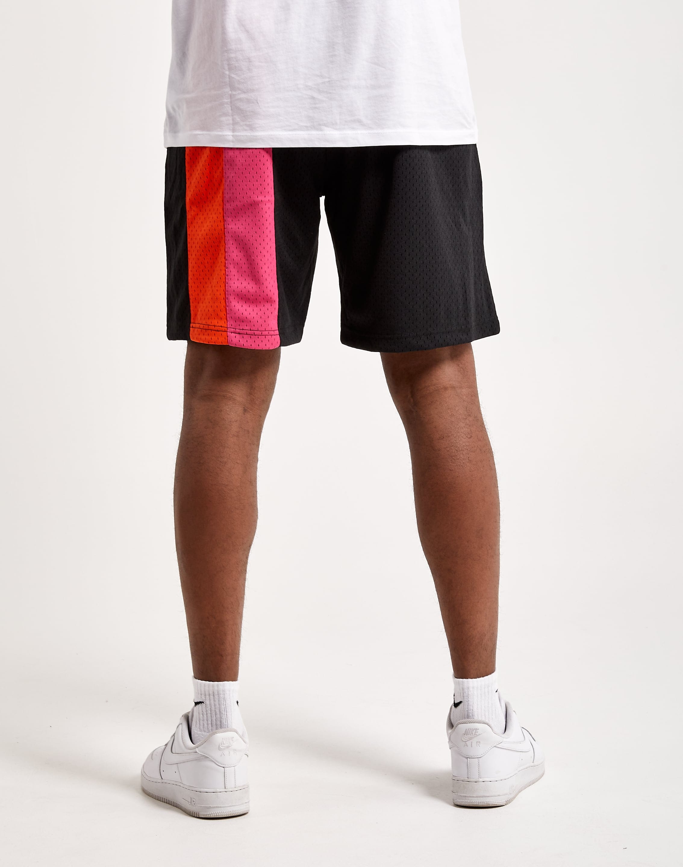 Photo of Mitchell & Ness Swingman Shorts Miami Heat 2005-06