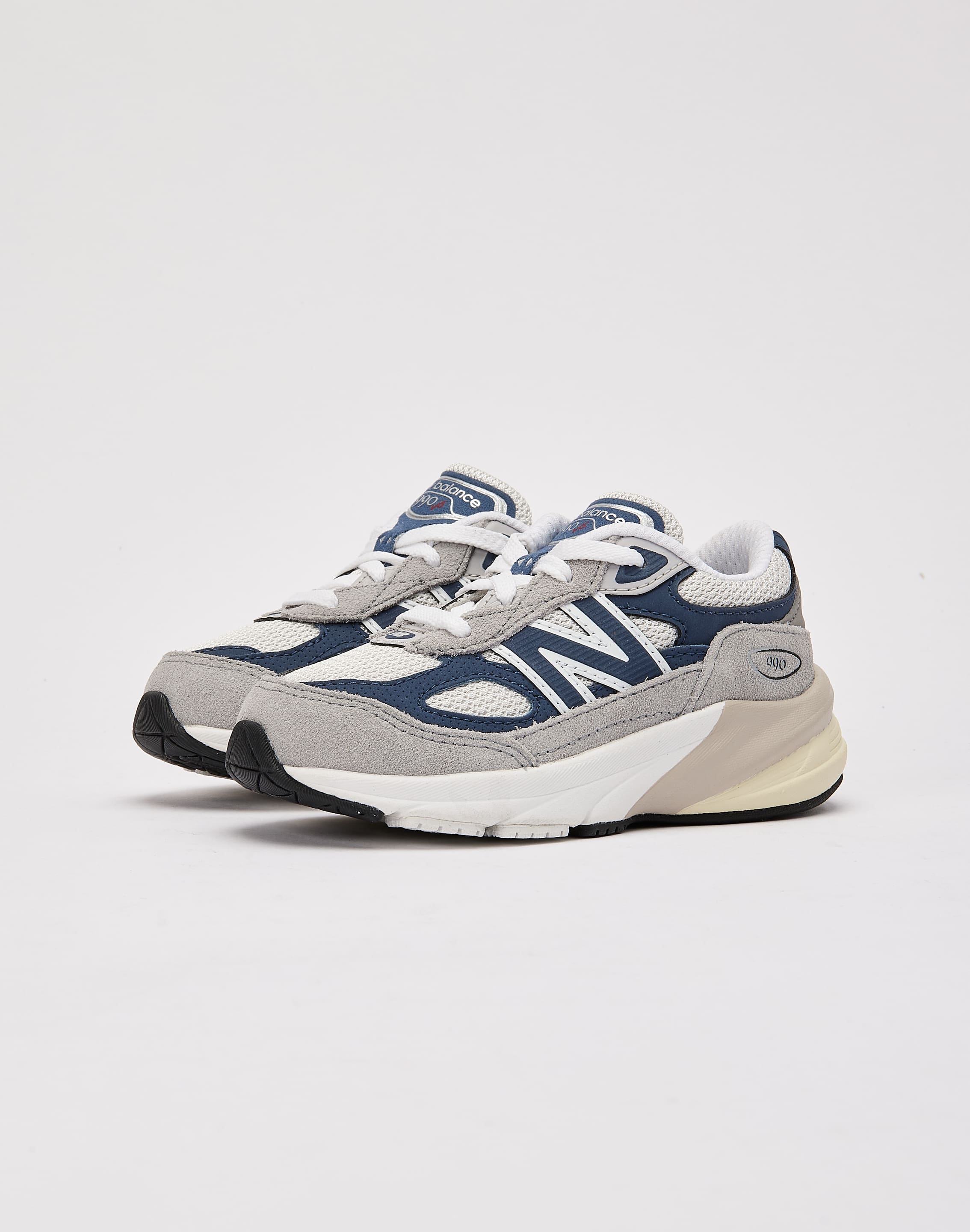 Photo of New Balance 990v6 Toddler