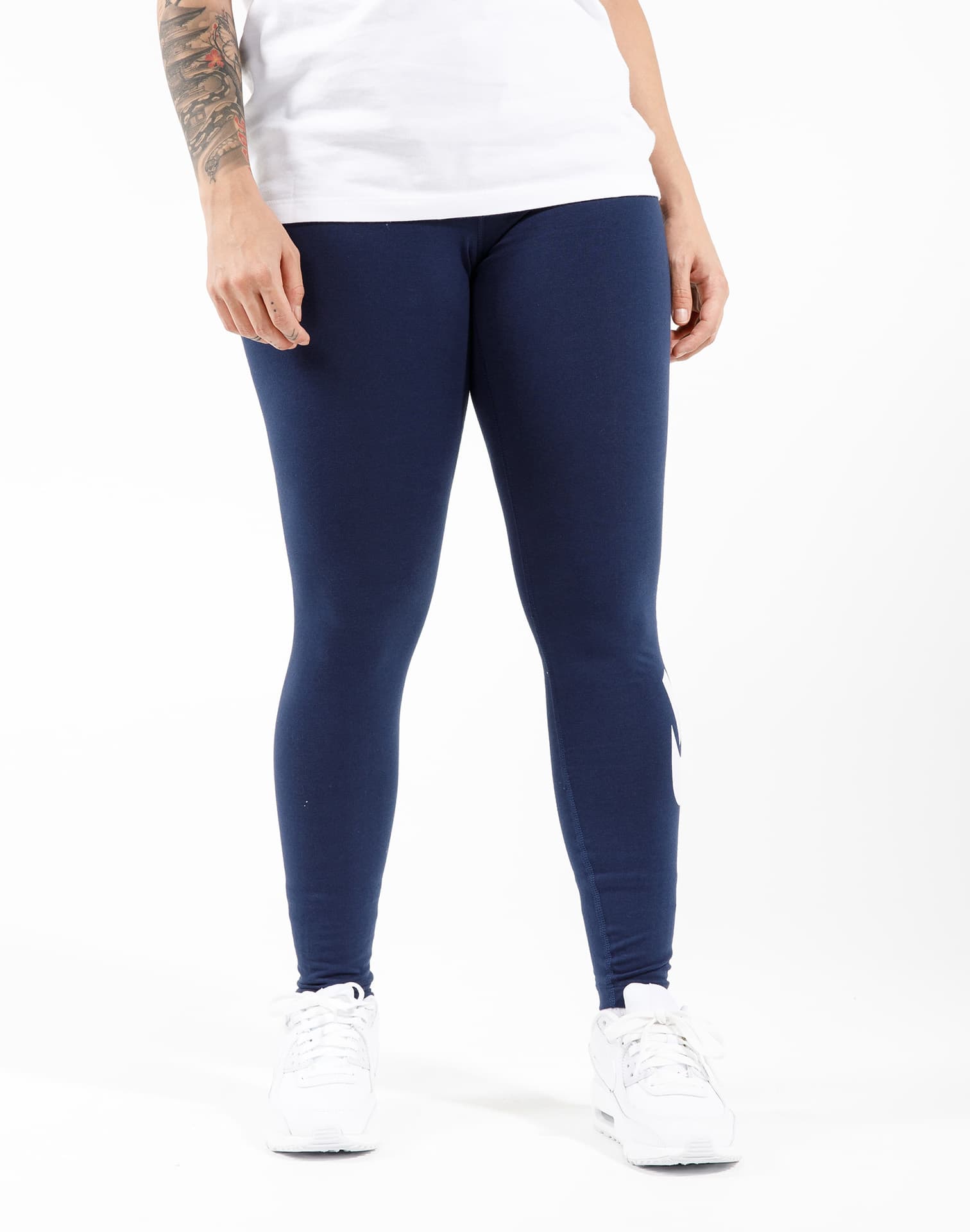 Nike Nsw Essential High-Rise Leggings – DTLR - Main Image