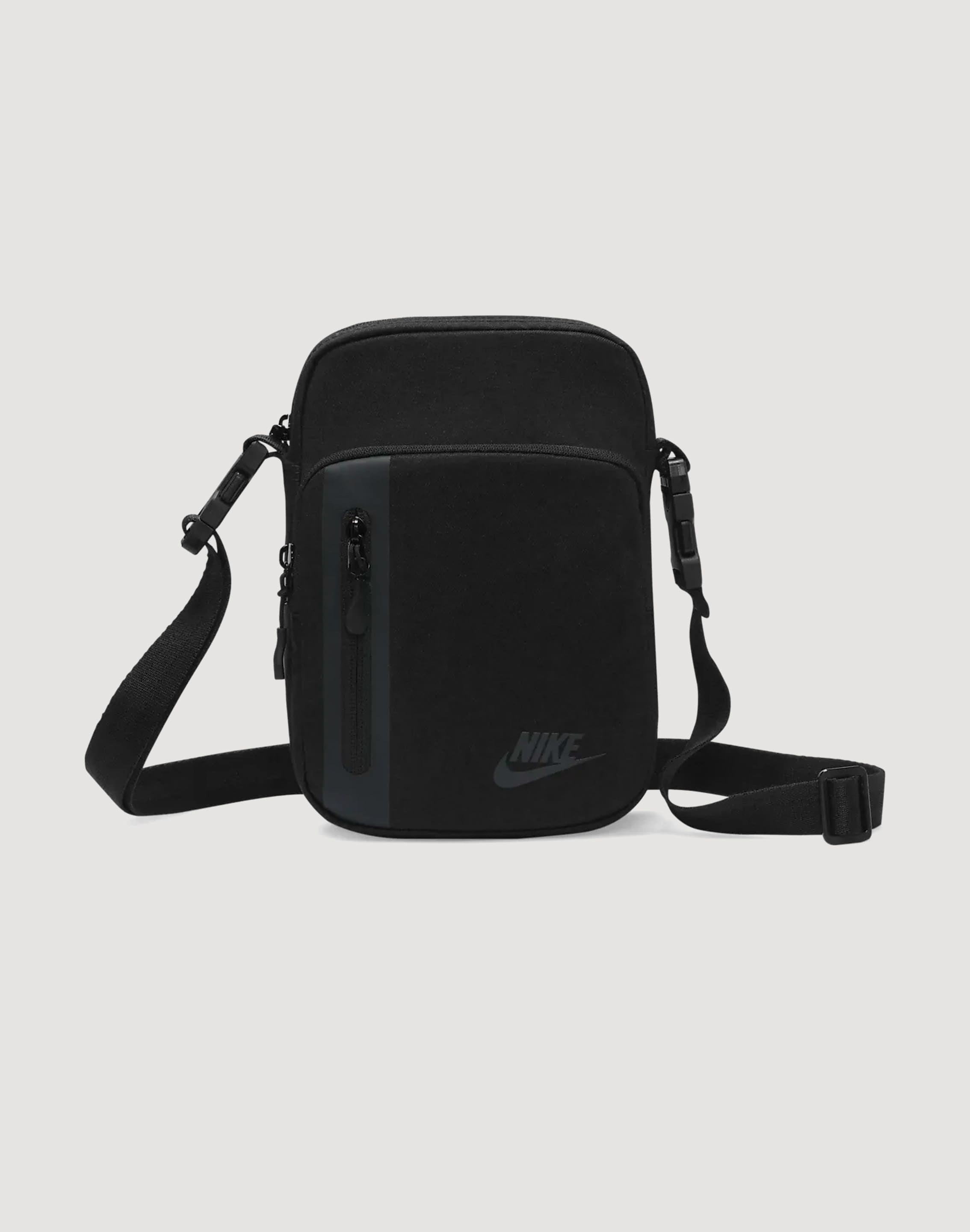 Nike Crossbody Bag – DTLR