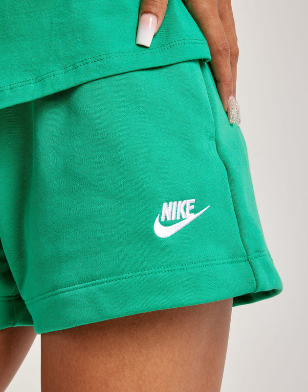 Nike Club Fleece Mid-Rise Shorts – DTLR