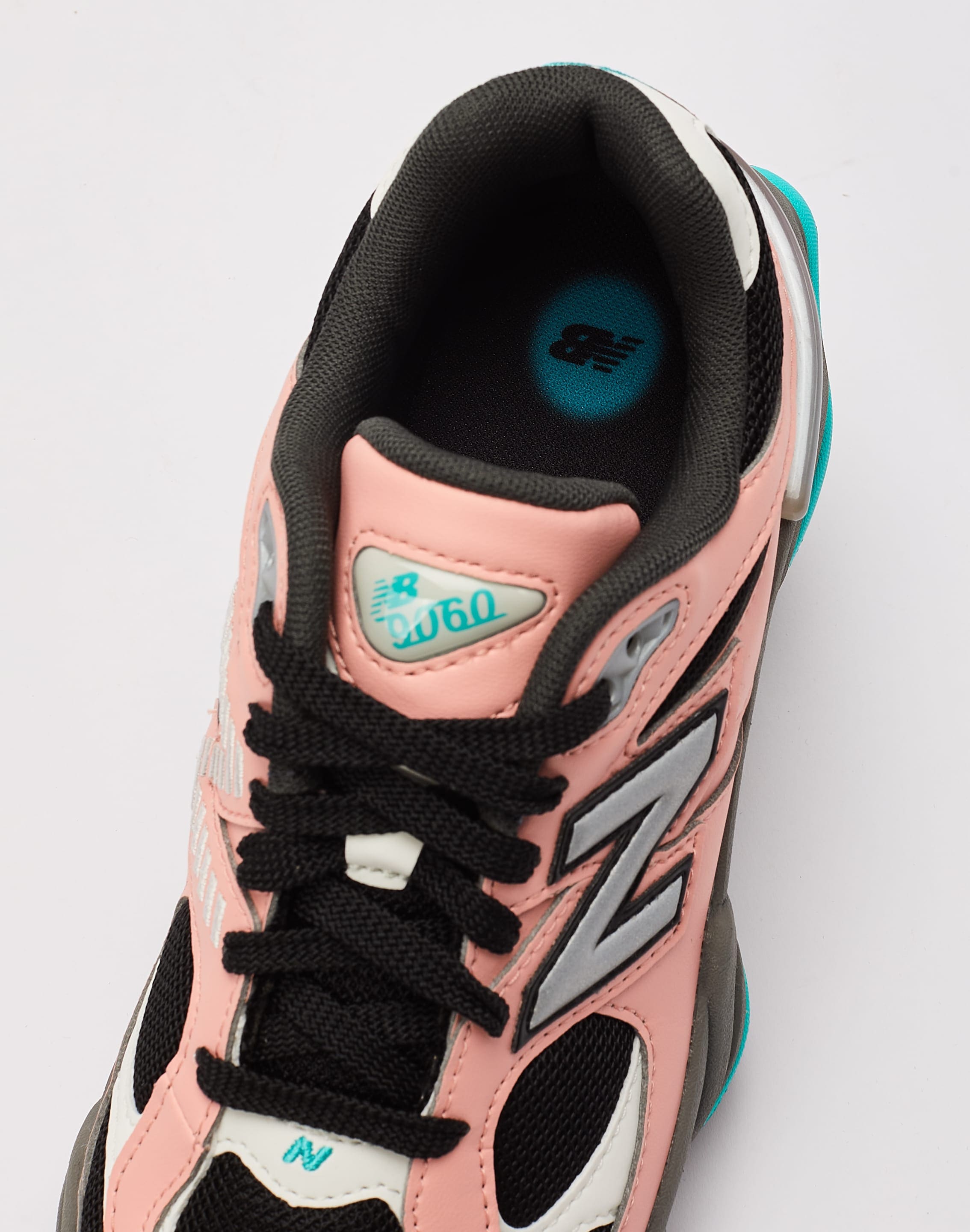 Gc9060ex New Balance 9060 Grade-School – DTLR