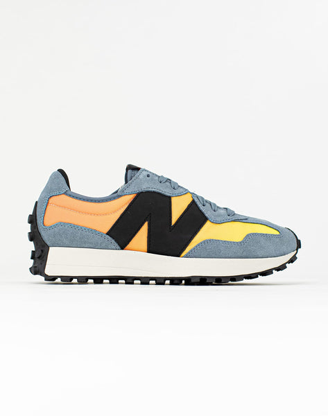 New Balance 327 – DTLR