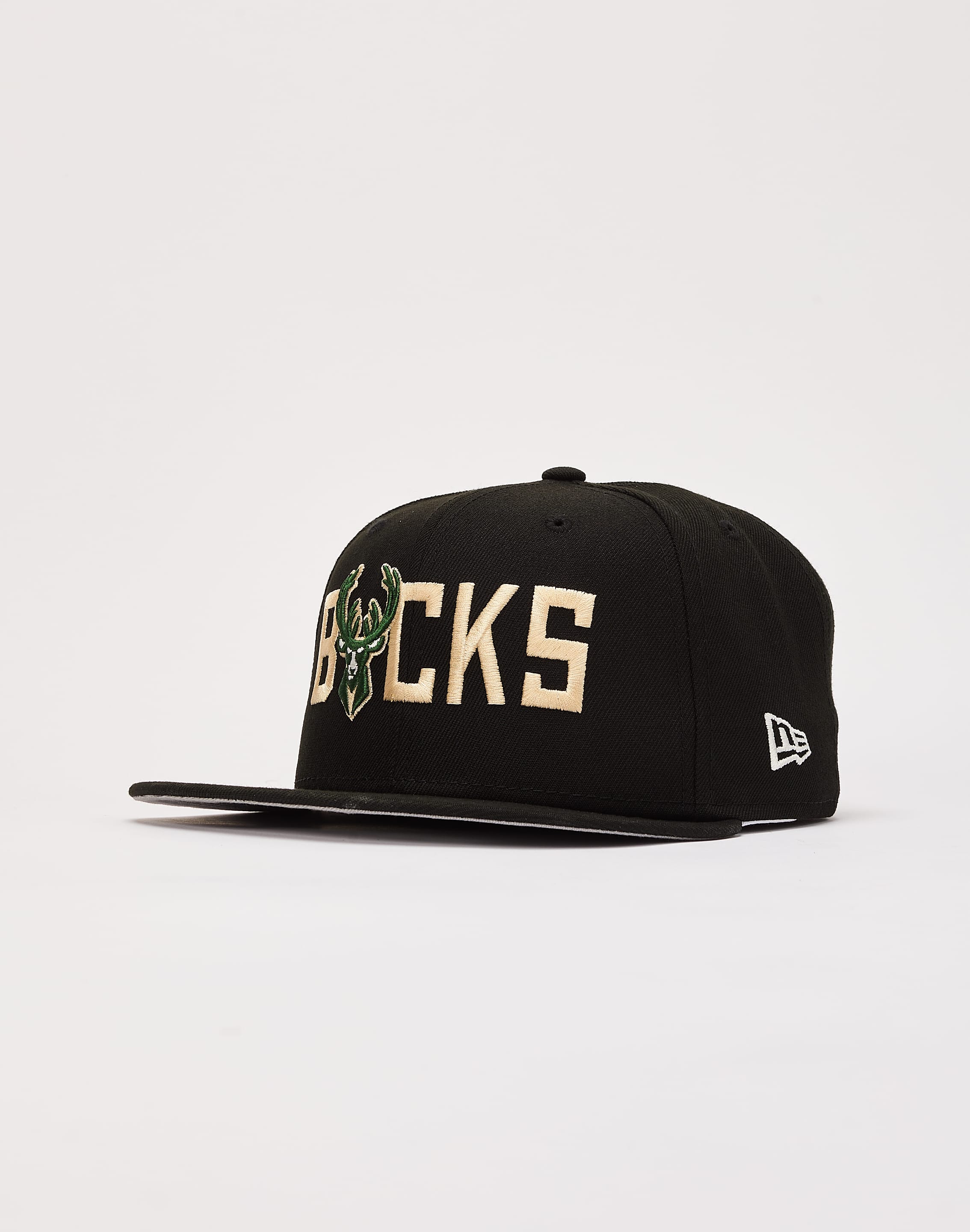 Photo of New Era Milwaukee Bucks 9Fifty Snapback Hat