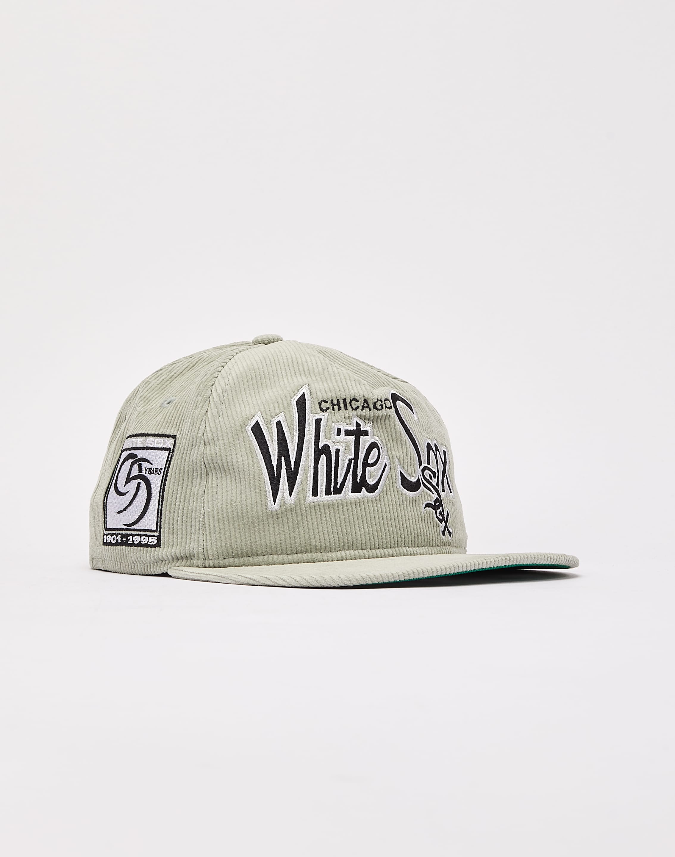 New Era Chicago White Sox Golfer Corduroy Snapback Hat – DTLR