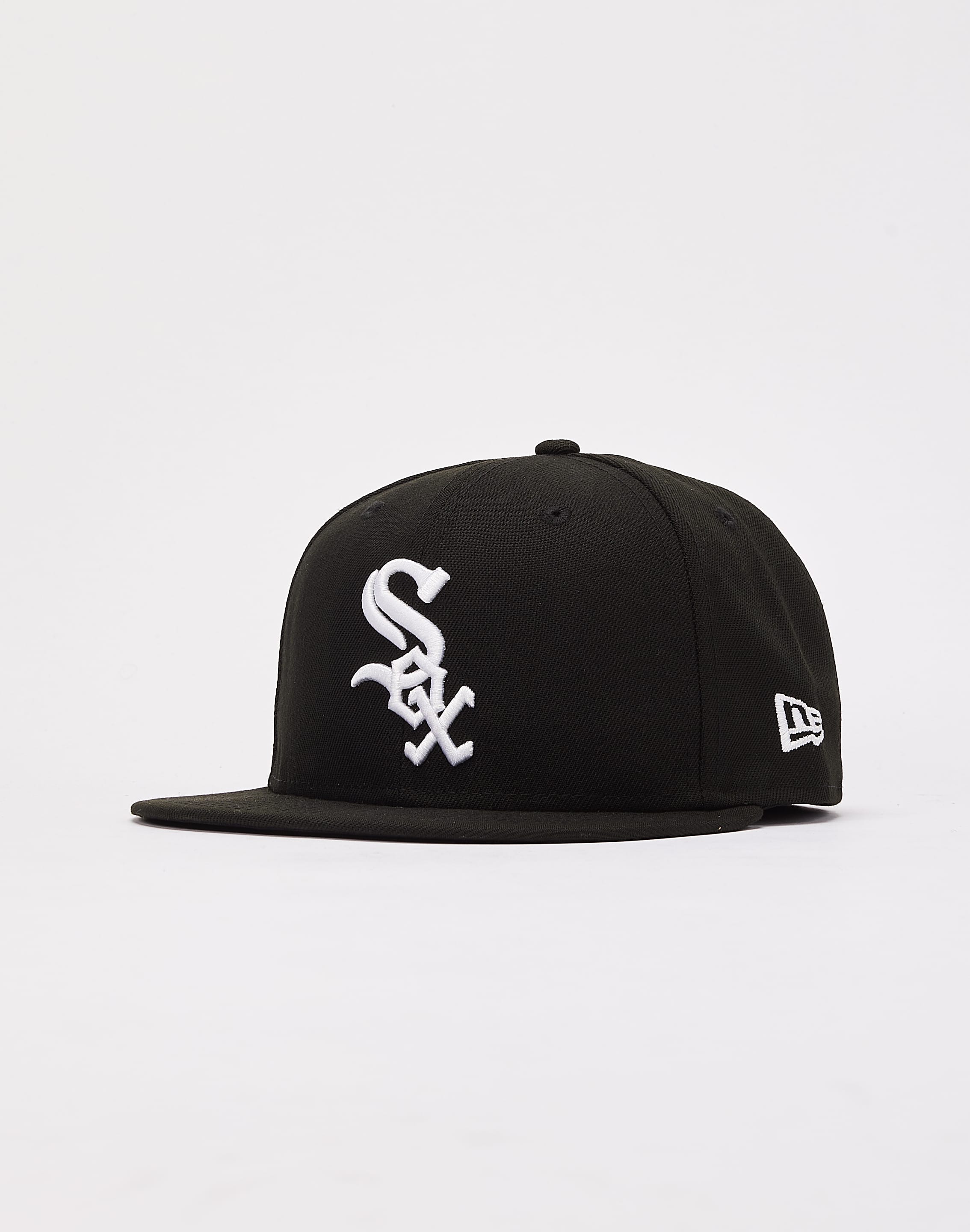 2024 Chicago White Sox Fitted Hat - Black With White Logo - MLB - Multiple Sizes