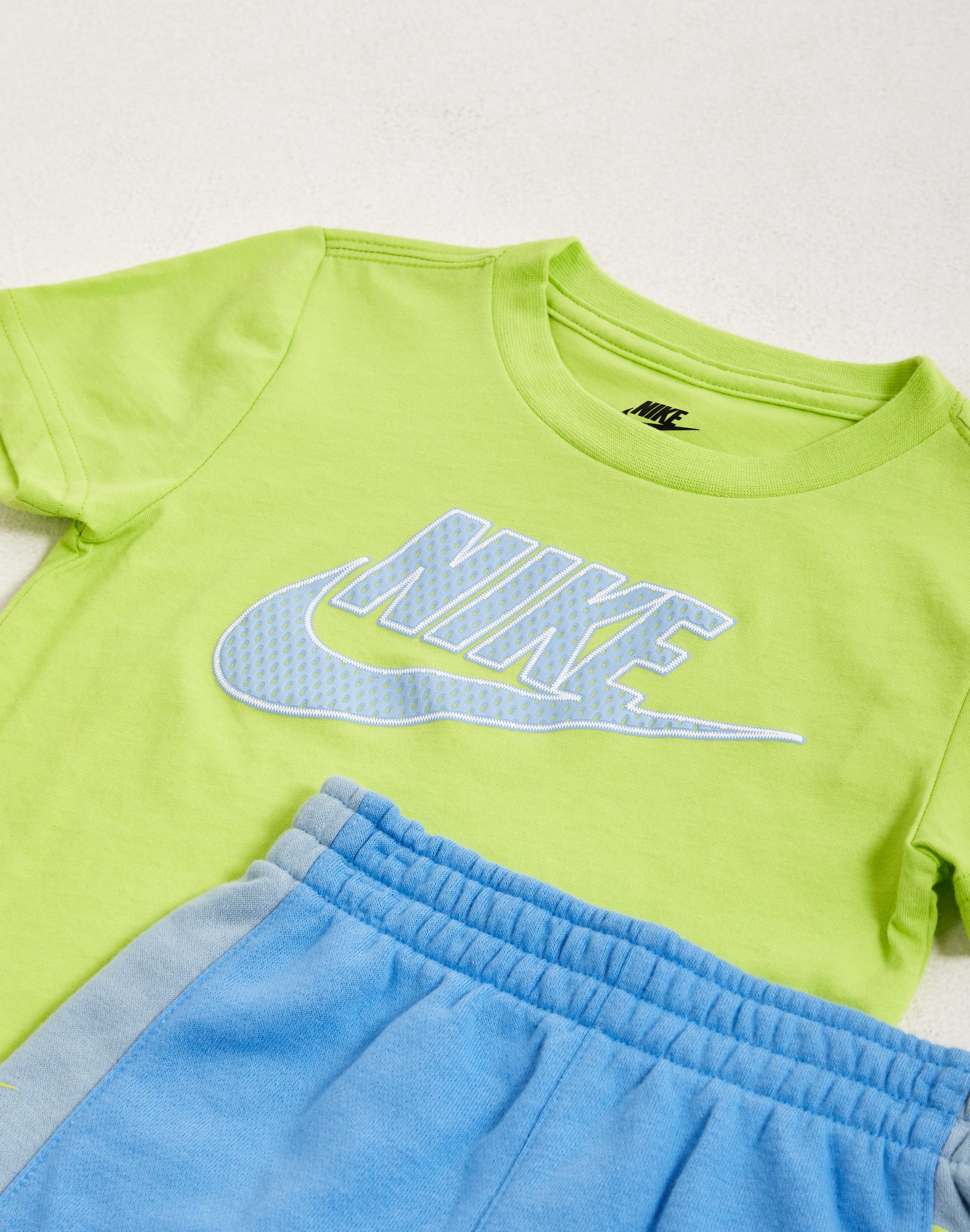 Photo of Nike Amplify Shorts Set Toddler
