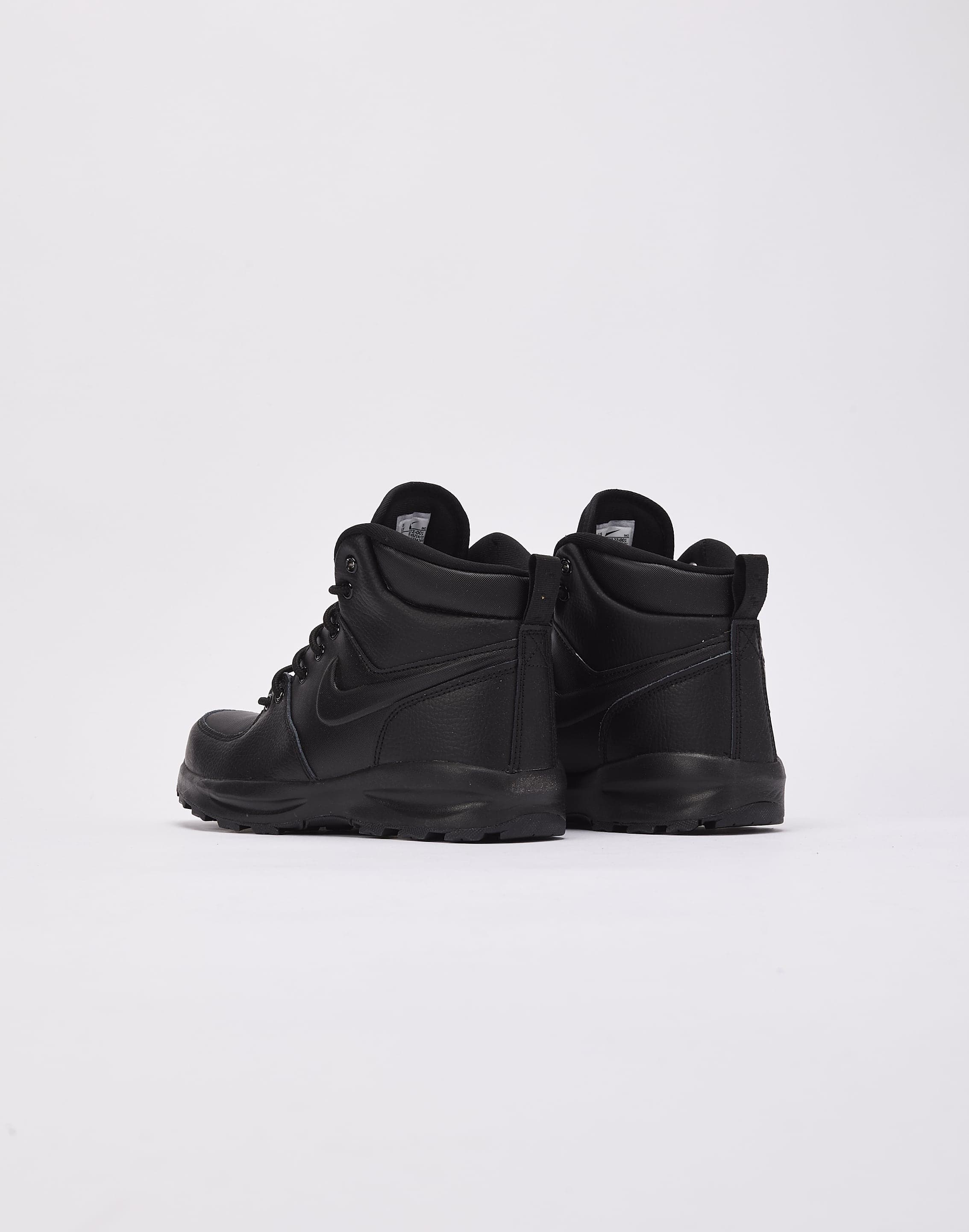 Nike Manoa Grade-School