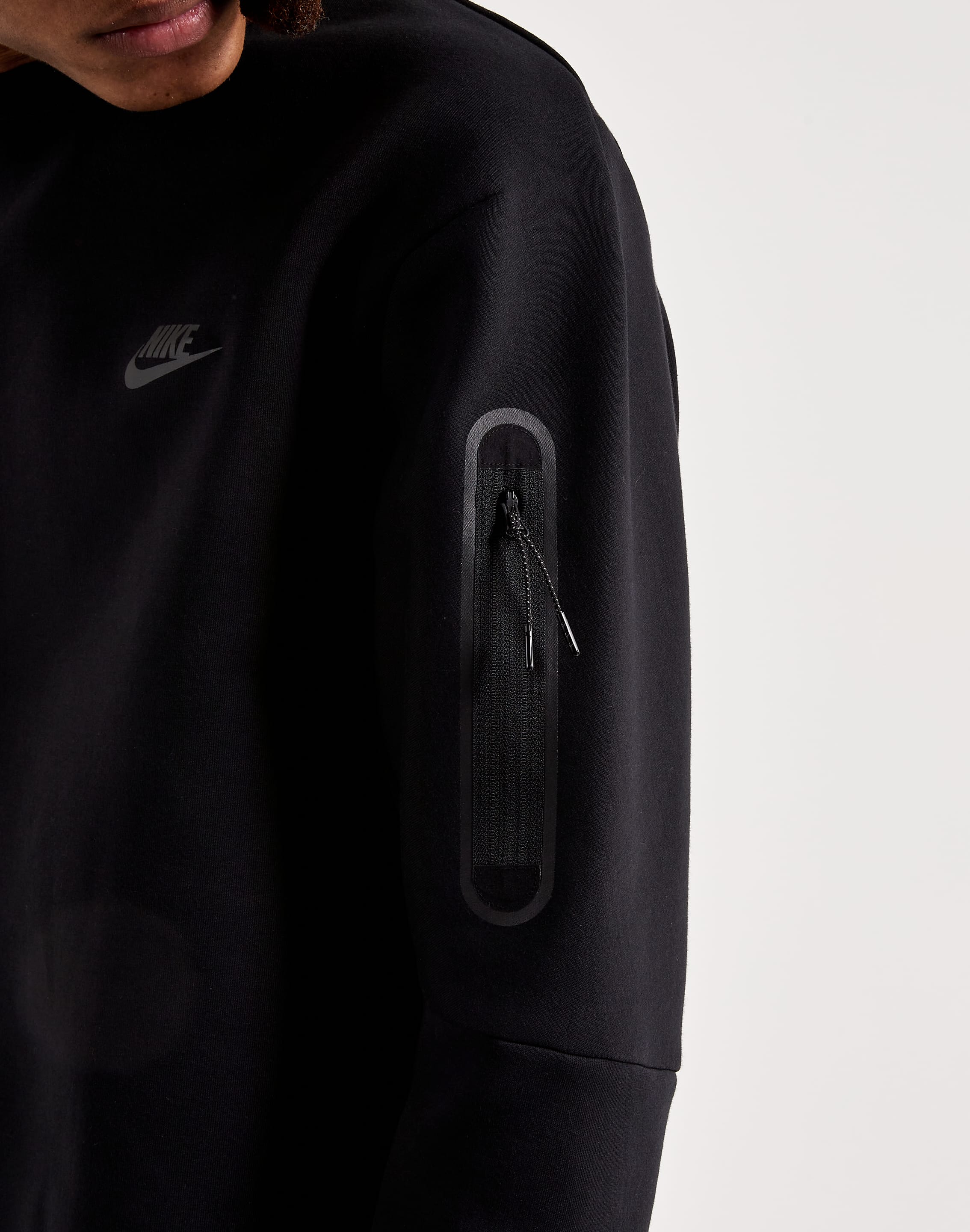 Nike Tech Fleece Sweatshirt – DTLR