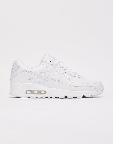 Nike-CZ5594-100-M024_grande.