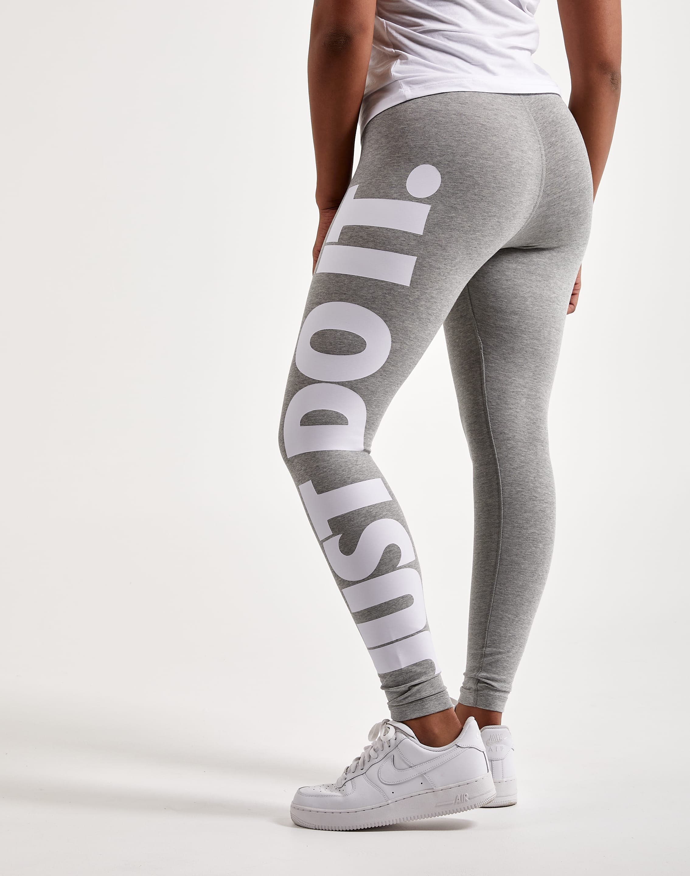 Nike Essential High-Rise Leggings – DTLR