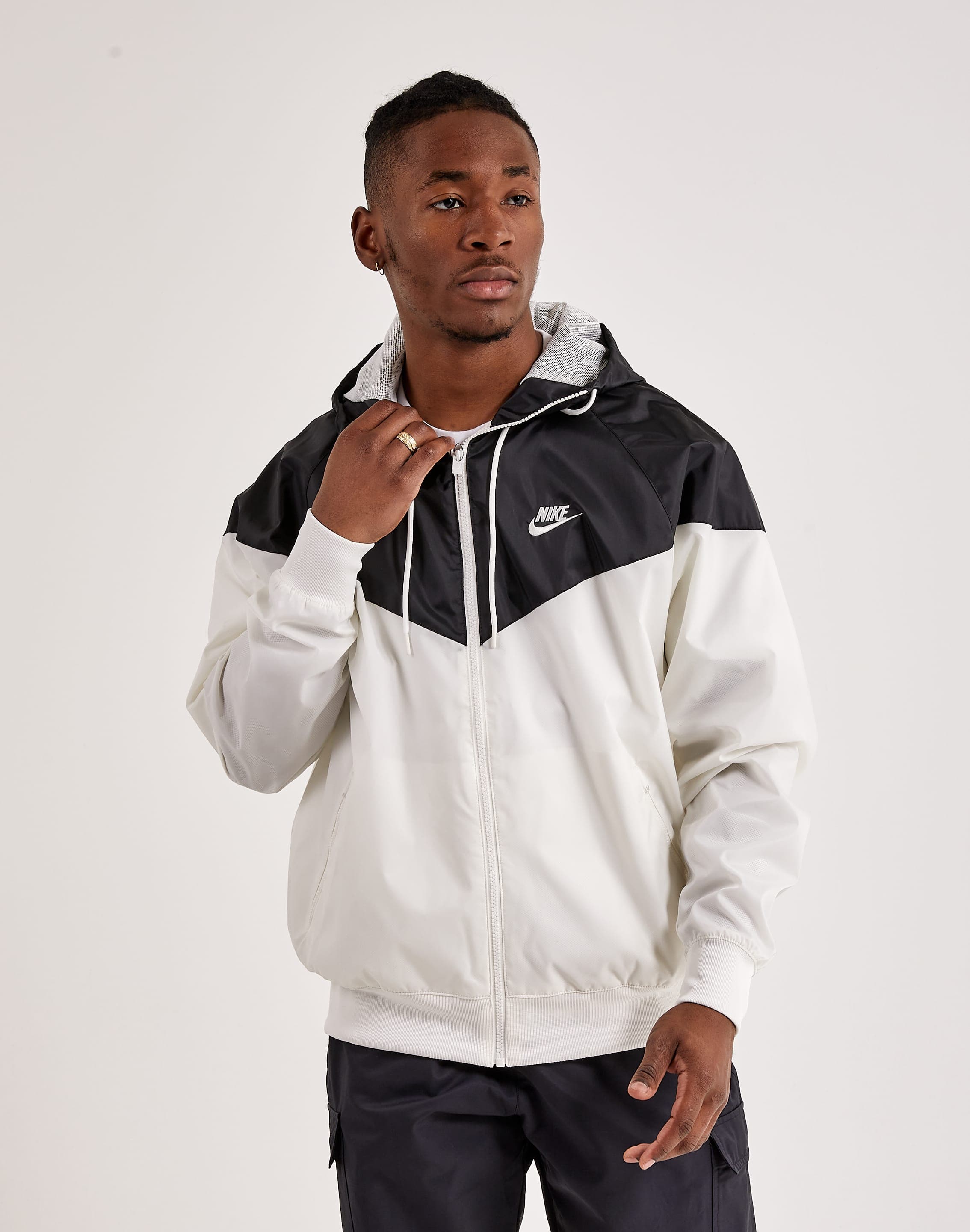 Nike Windrunner Hooded Jacket – DTLR