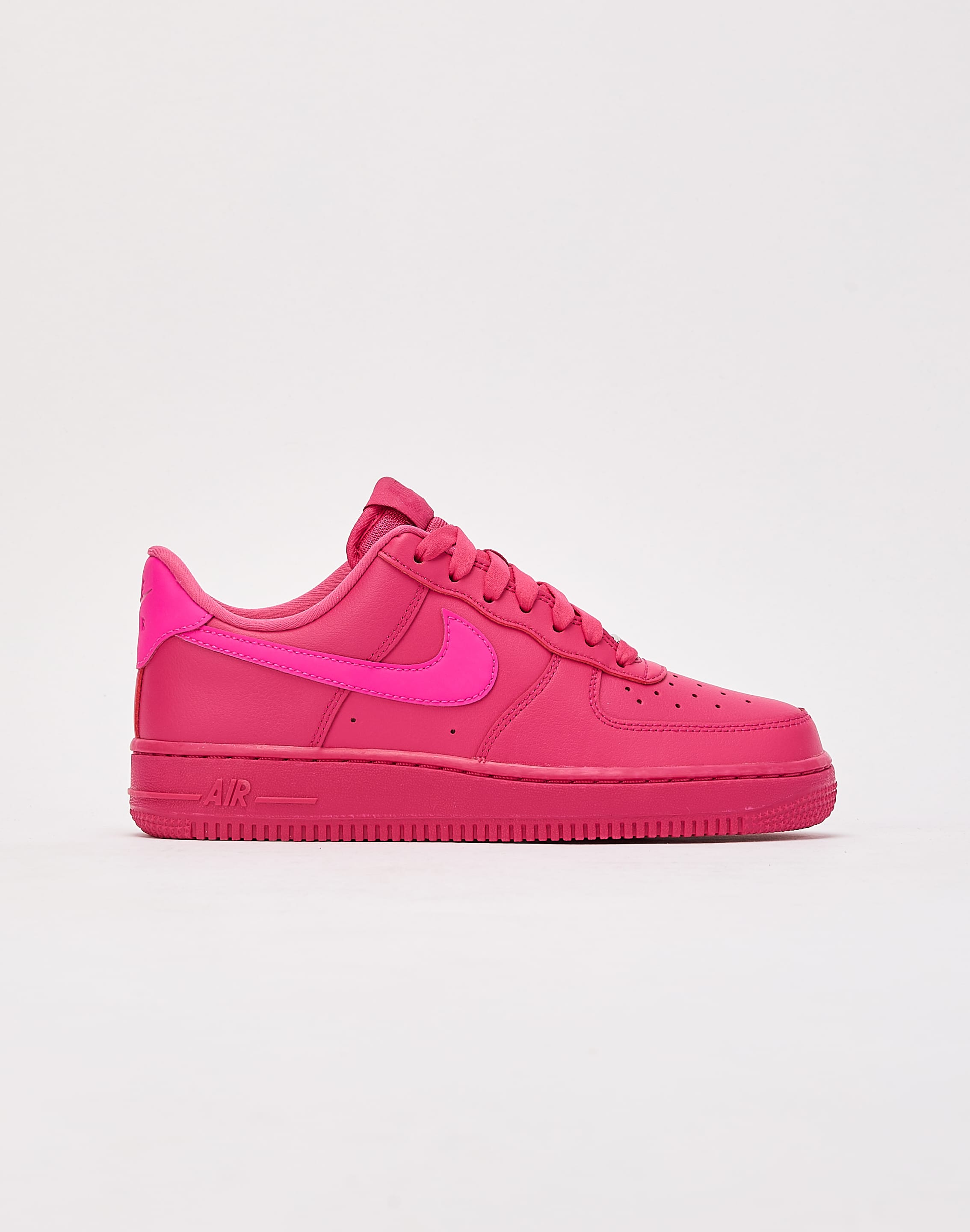 Nike Women's Air Force 1 Low '07 Shoes
