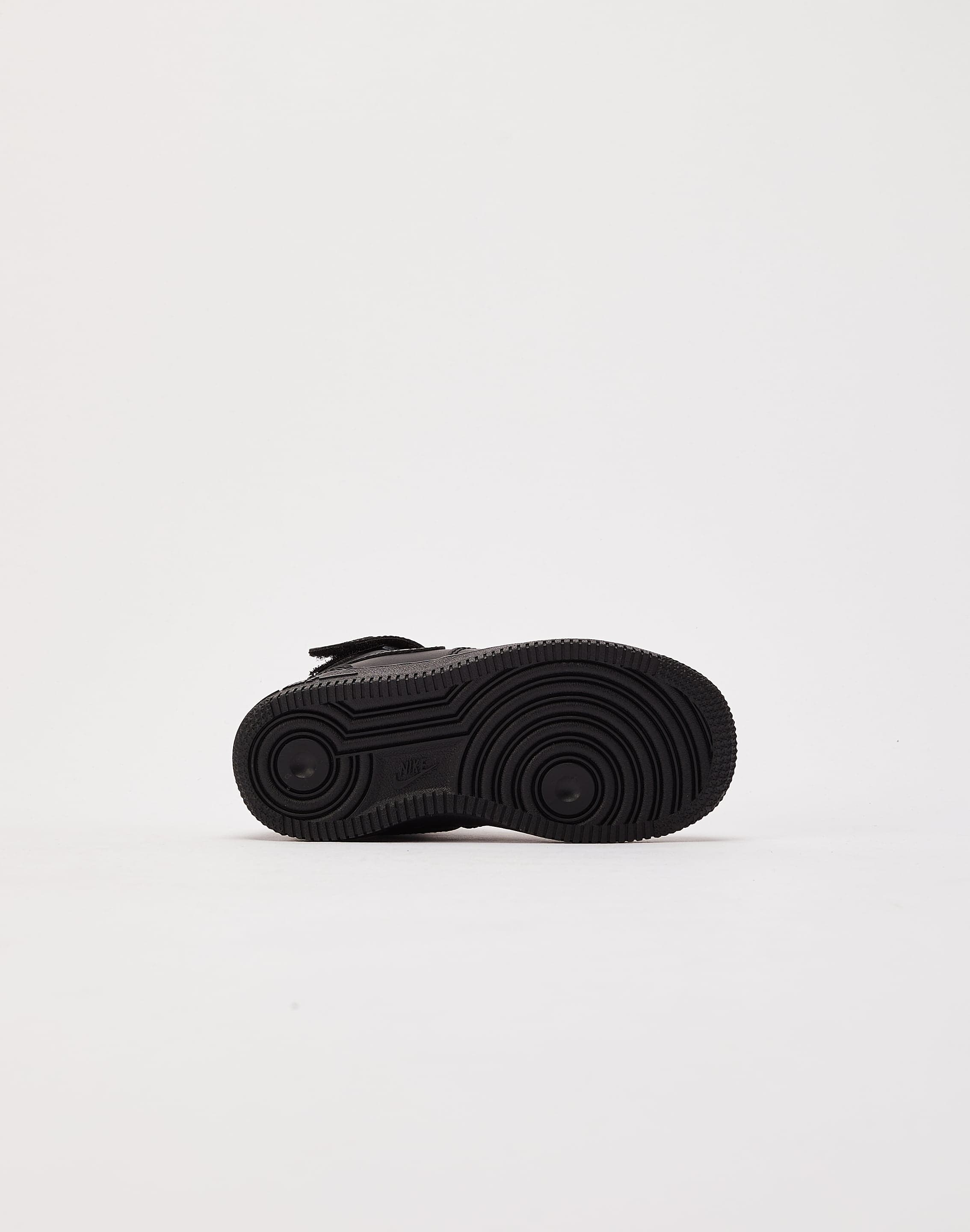 Photo of Nike Air Force 1 Mid Le Infant