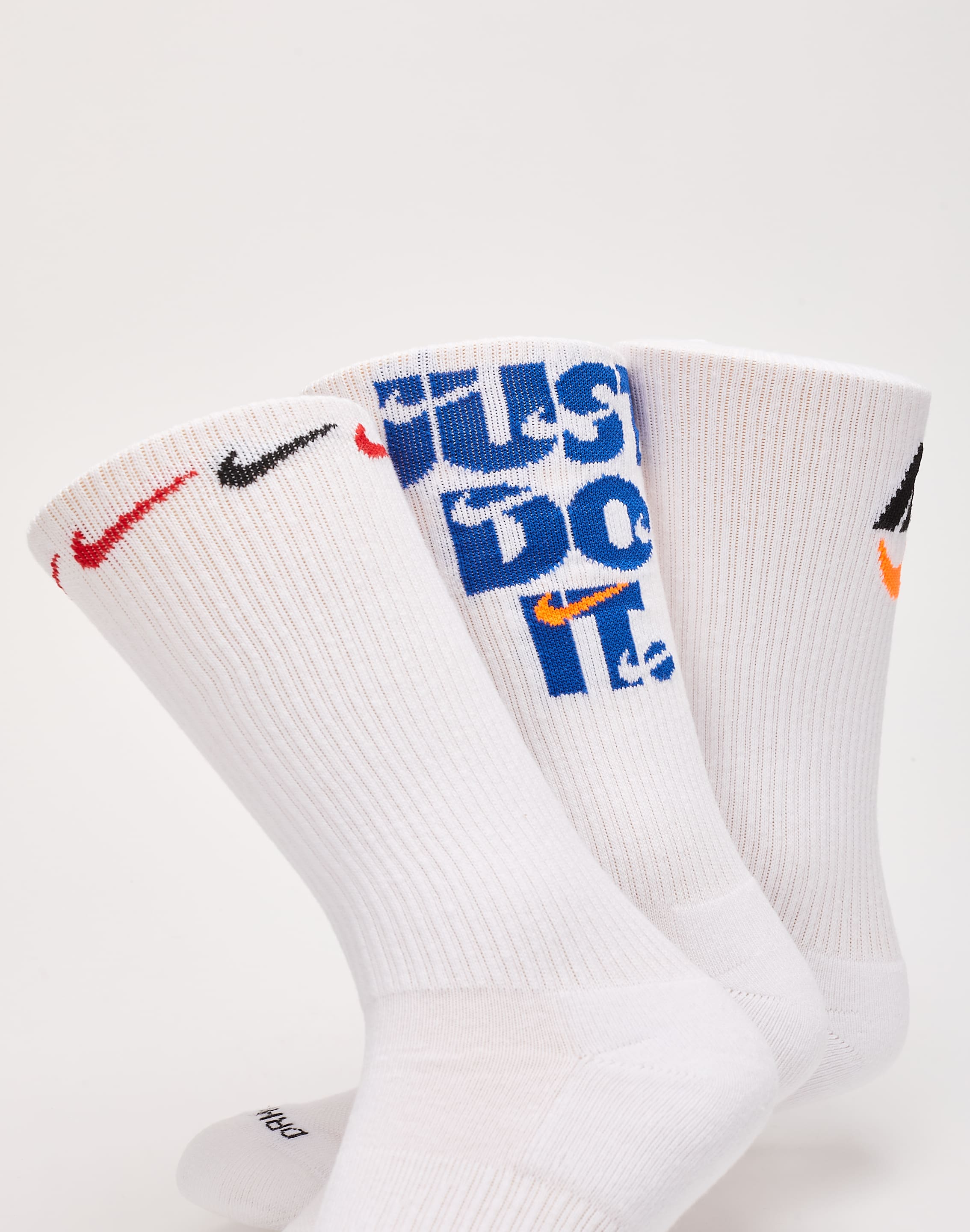 Nike Everyday Plus Cushioned 3-Pack Crew Socks – DTLR