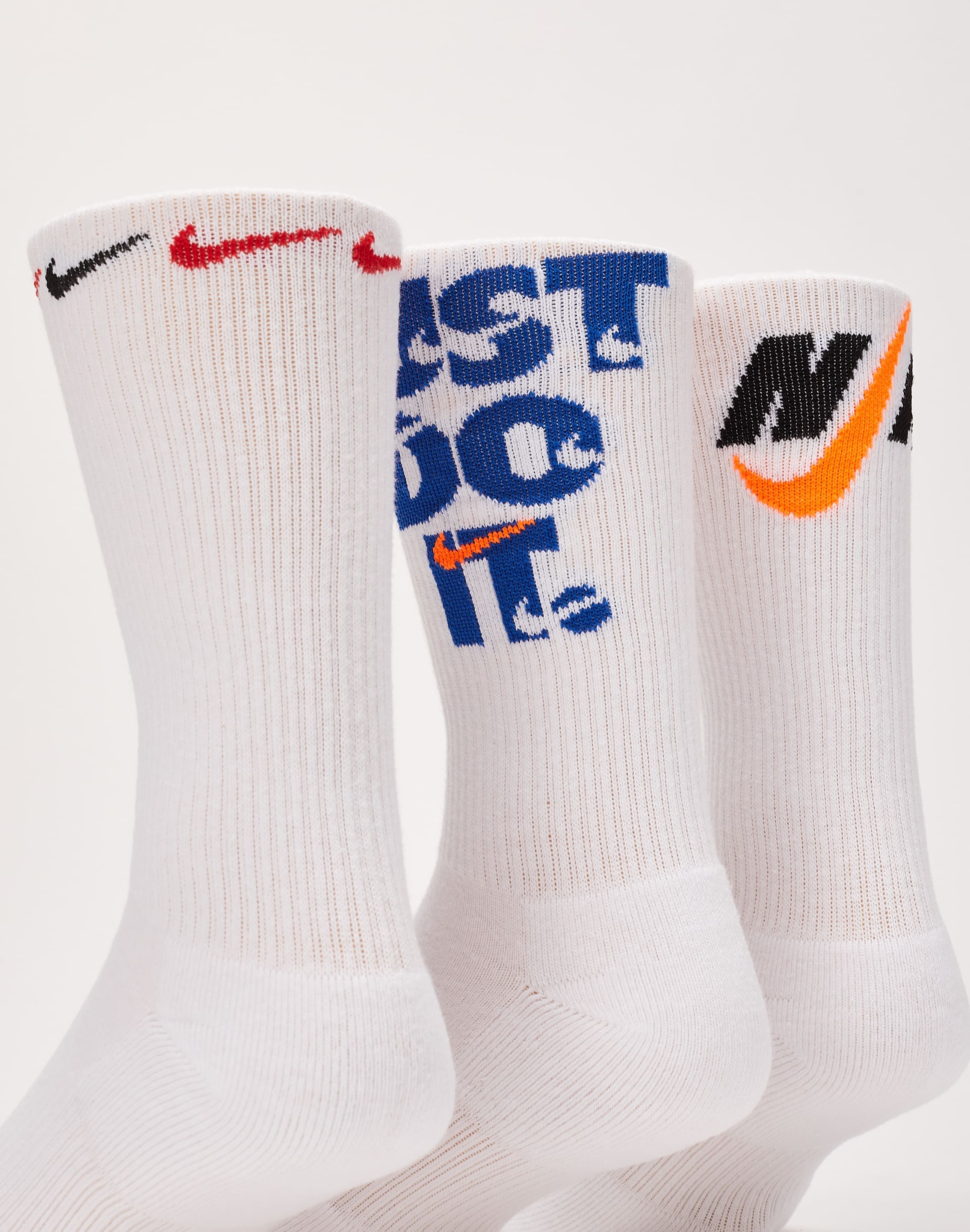 Nike Everyday Plus Cushioned 3-Pack Crew Socks – DTLR