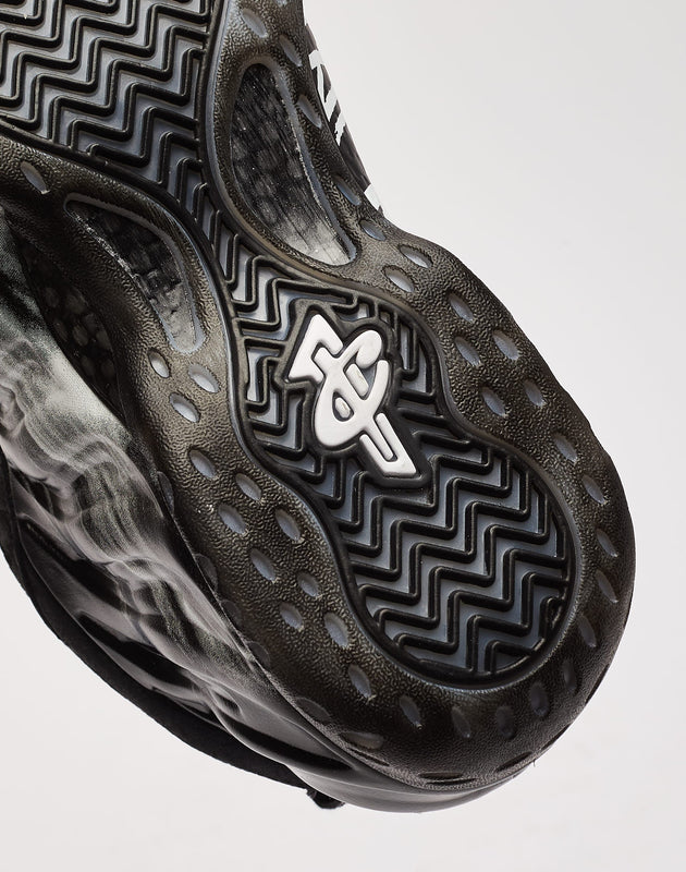 Nike Air Foamposite One QS 'Dream A World' DTLR