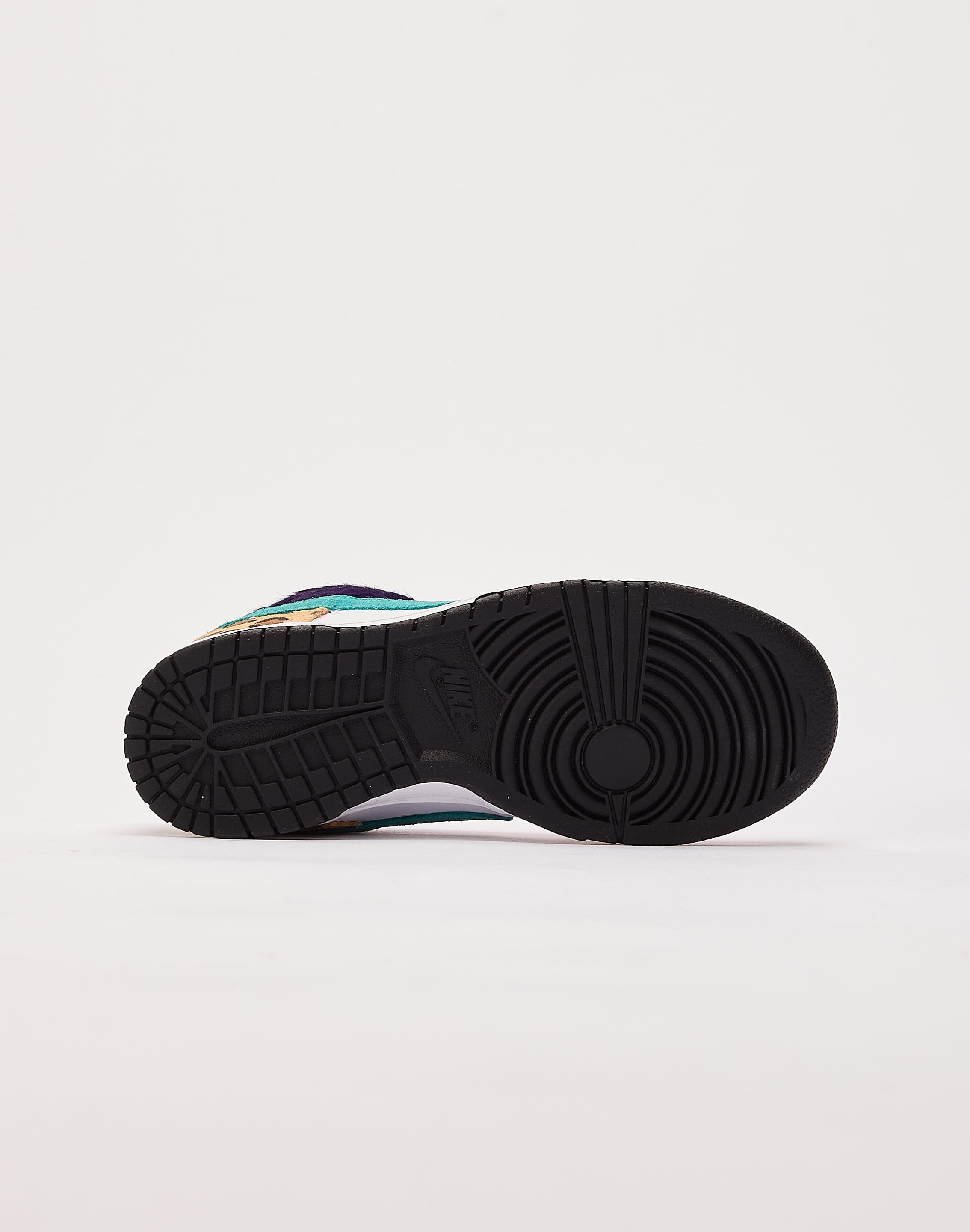 Patchwork Dunks Nike DUNK LOW 'PATCHWORK' – DTLR