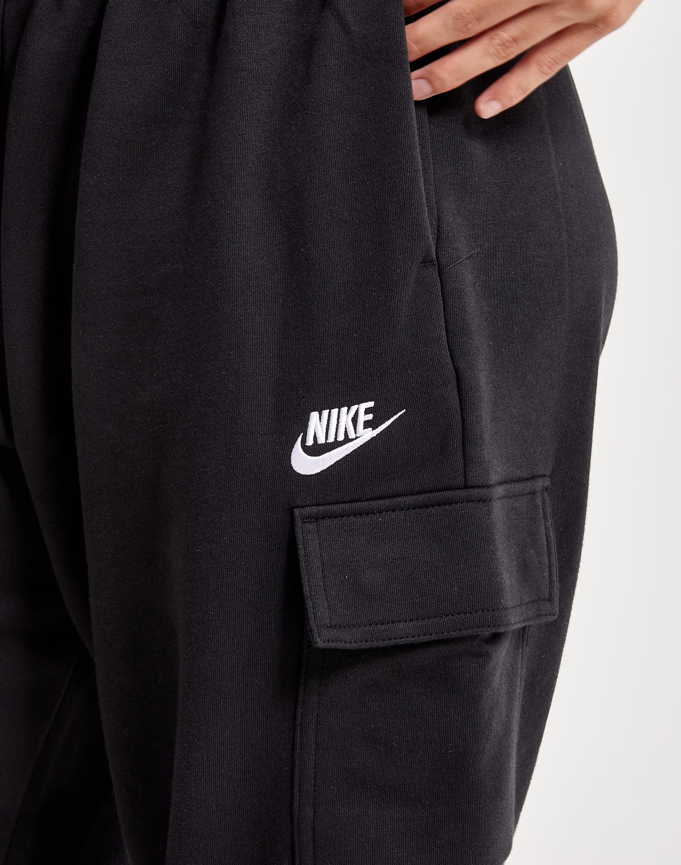Nike Club Fleece Mid-Rise Cargo Pants – DTLR