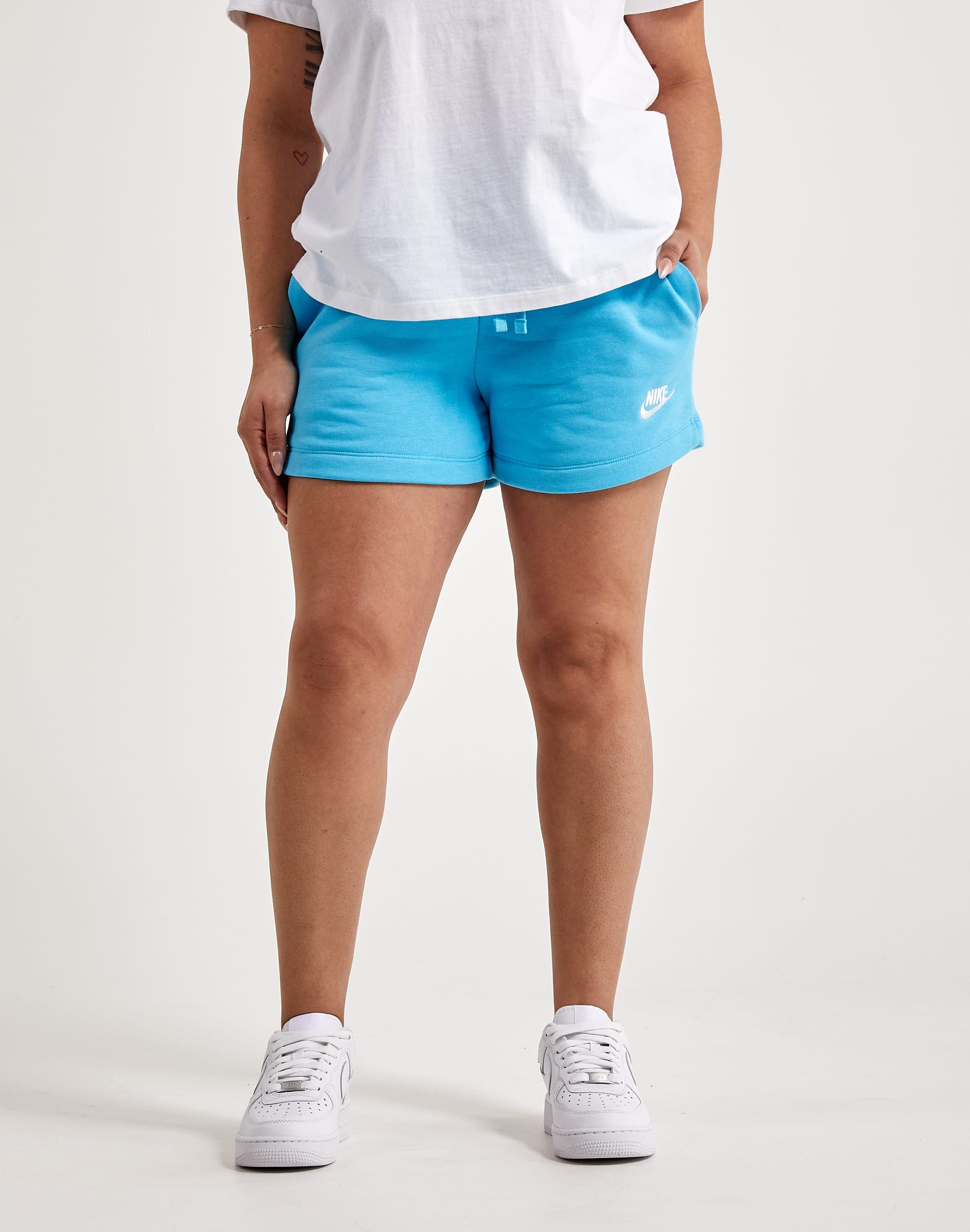 Fleece Mid Rise Short Nike Club Fleece Mid-Rise Shorts – DTLR